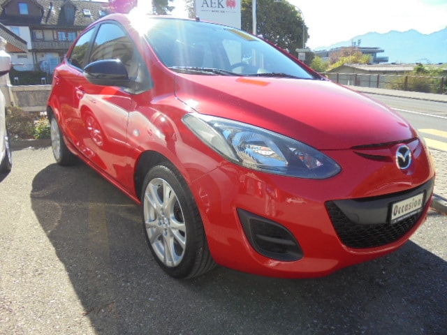MAZDA 2 1.3i 16V Voila ma Suisse Edition-image-2