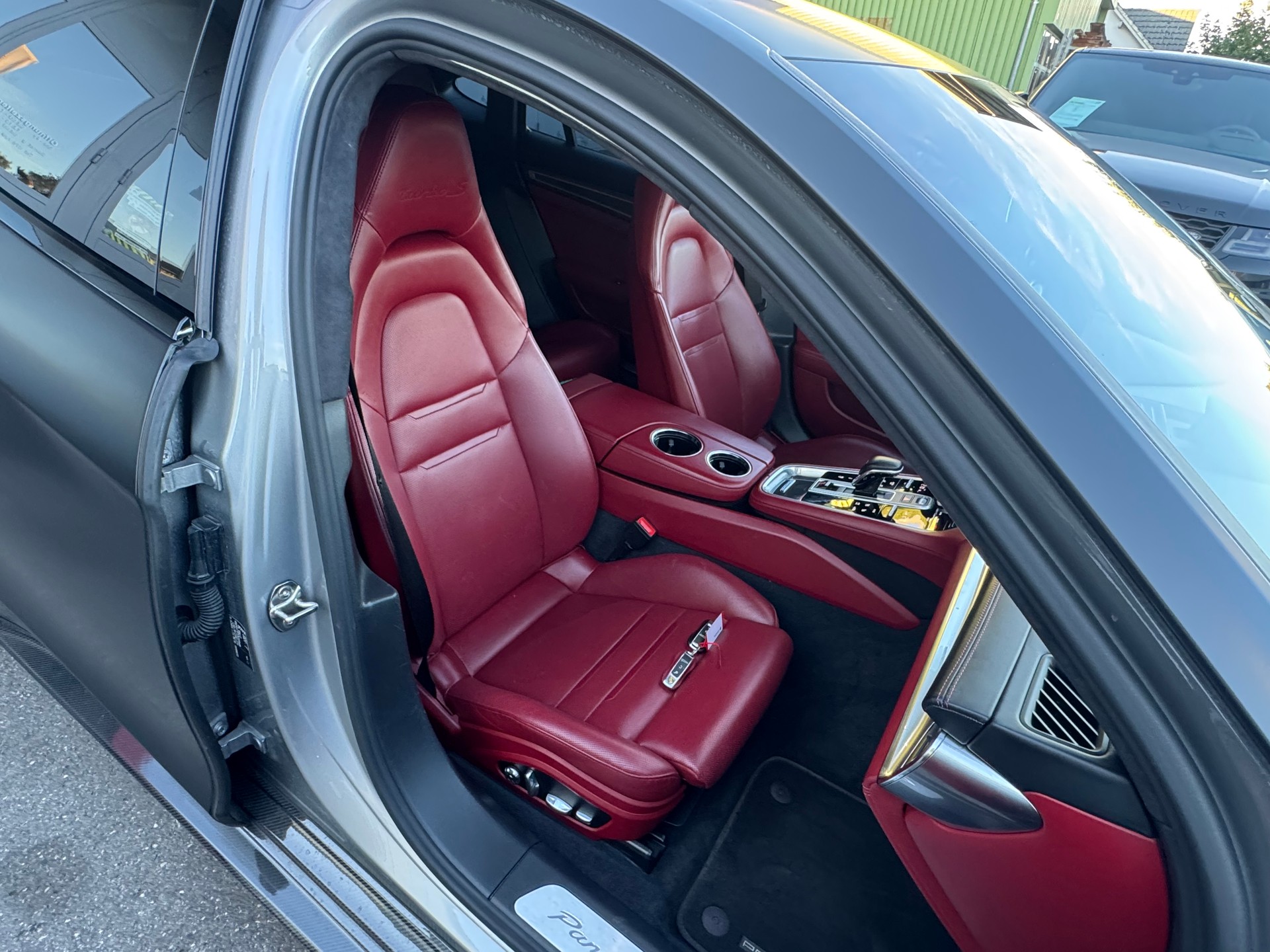 PORSCHE Panamera Turbo S E-Hybrid PDK-image-15