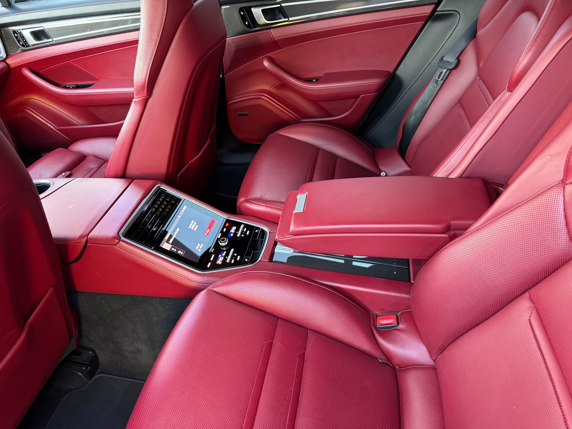 PORSCHE Panamera Turbo S E-Hybrid PDK-image-20
