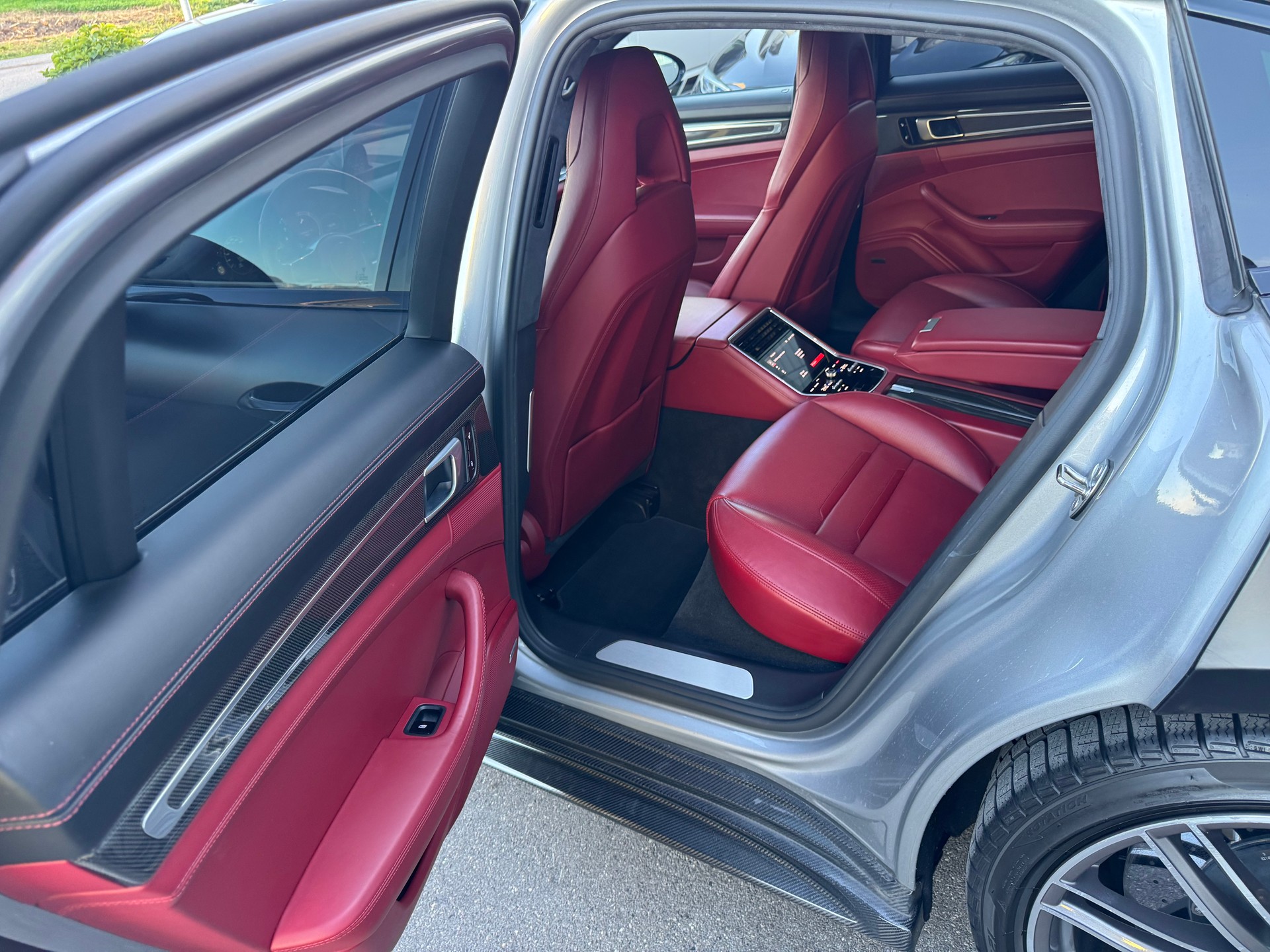 PORSCHE Panamera Turbo S E-Hybrid PDK-image-21