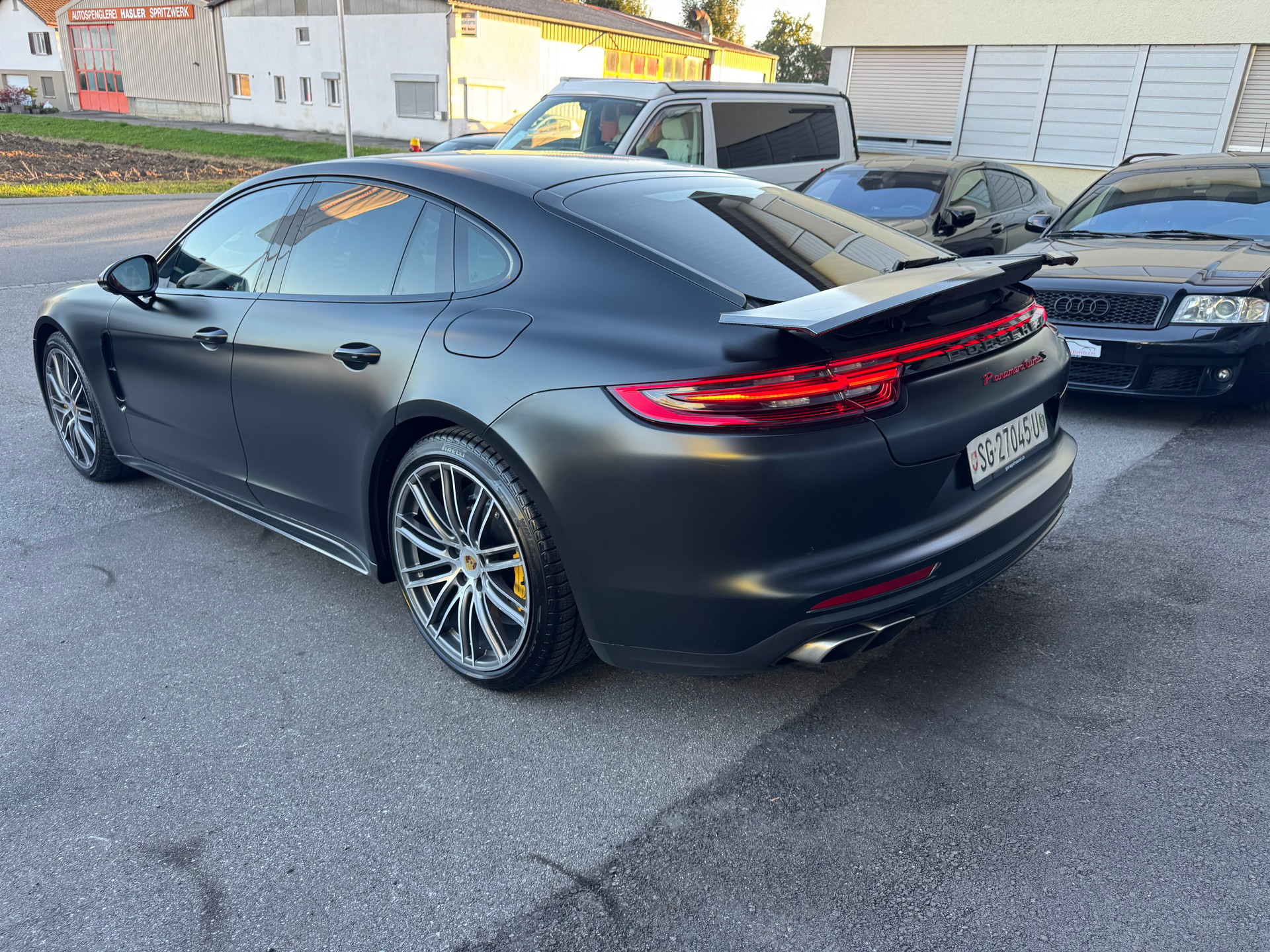PORSCHE Panamera Turbo S E-Hybrid PDK-image-8
