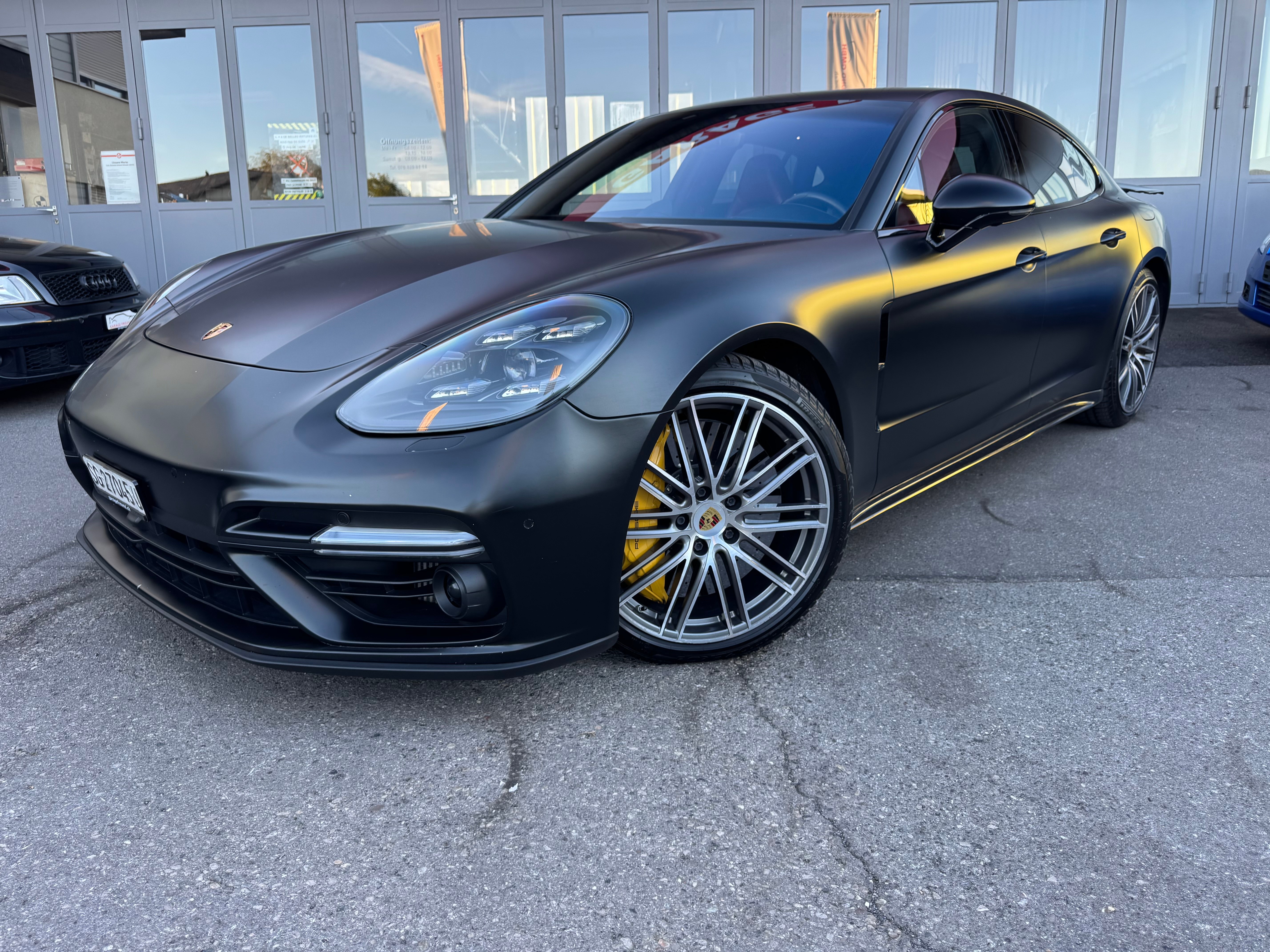 Car photo