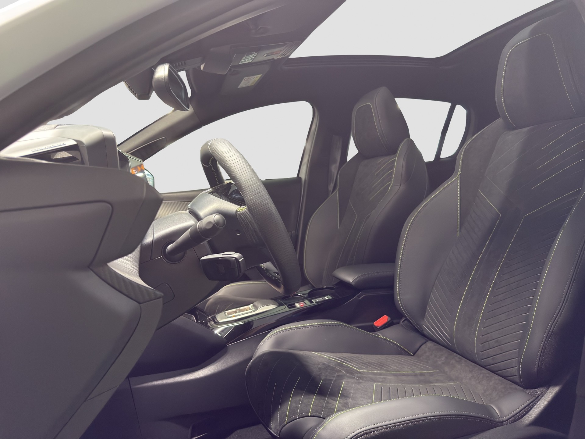 PEUGEOT 208 1.2 Hybrid 145 GT Exclusive-image-8