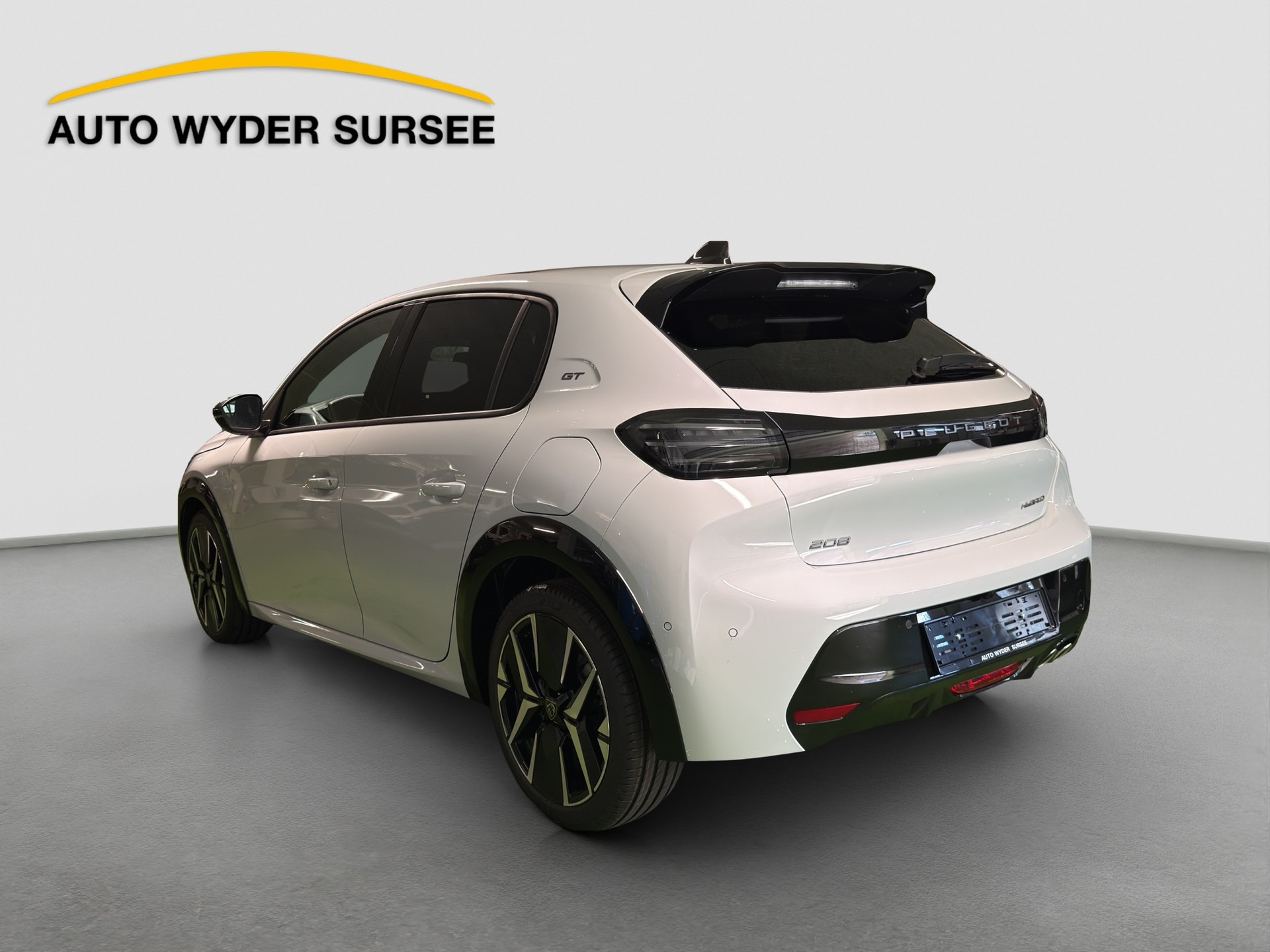 PEUGEOT 208 1.2 Hybrid 145 GT Exclusive-image-3