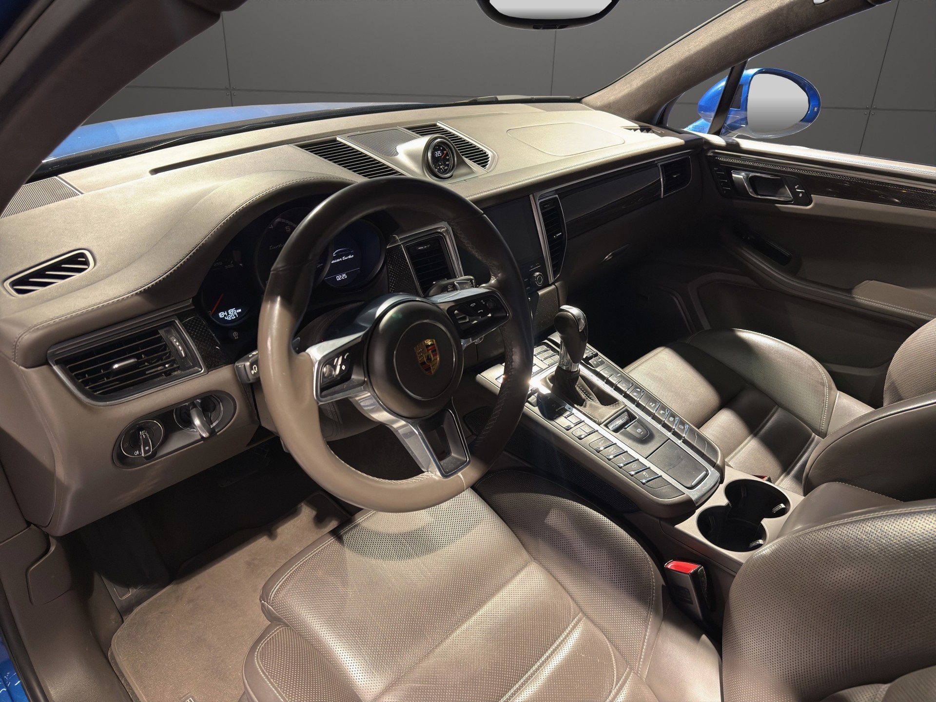 PORSCHE Macan Turbo Exclusive Performance Edition PDK-image-6