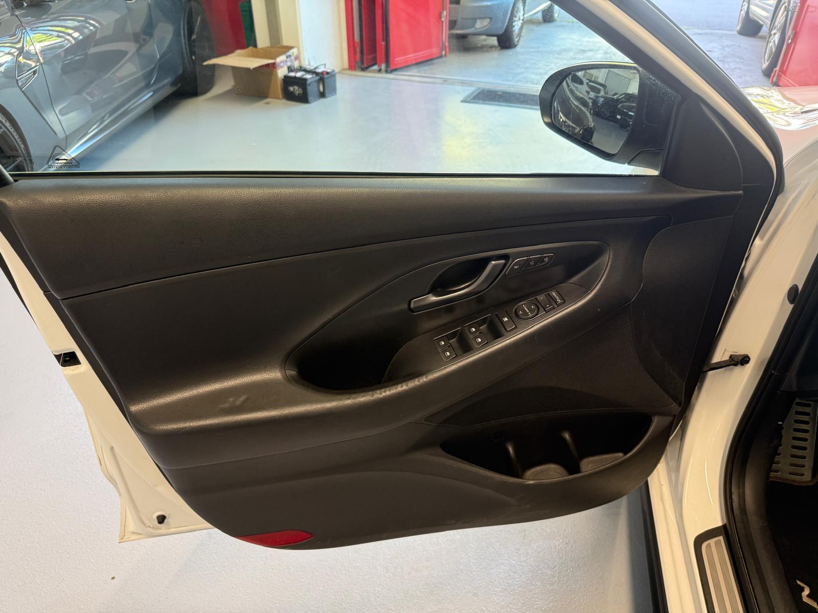 HYUNDAI i30 N 2.0 T-GDi-image-19