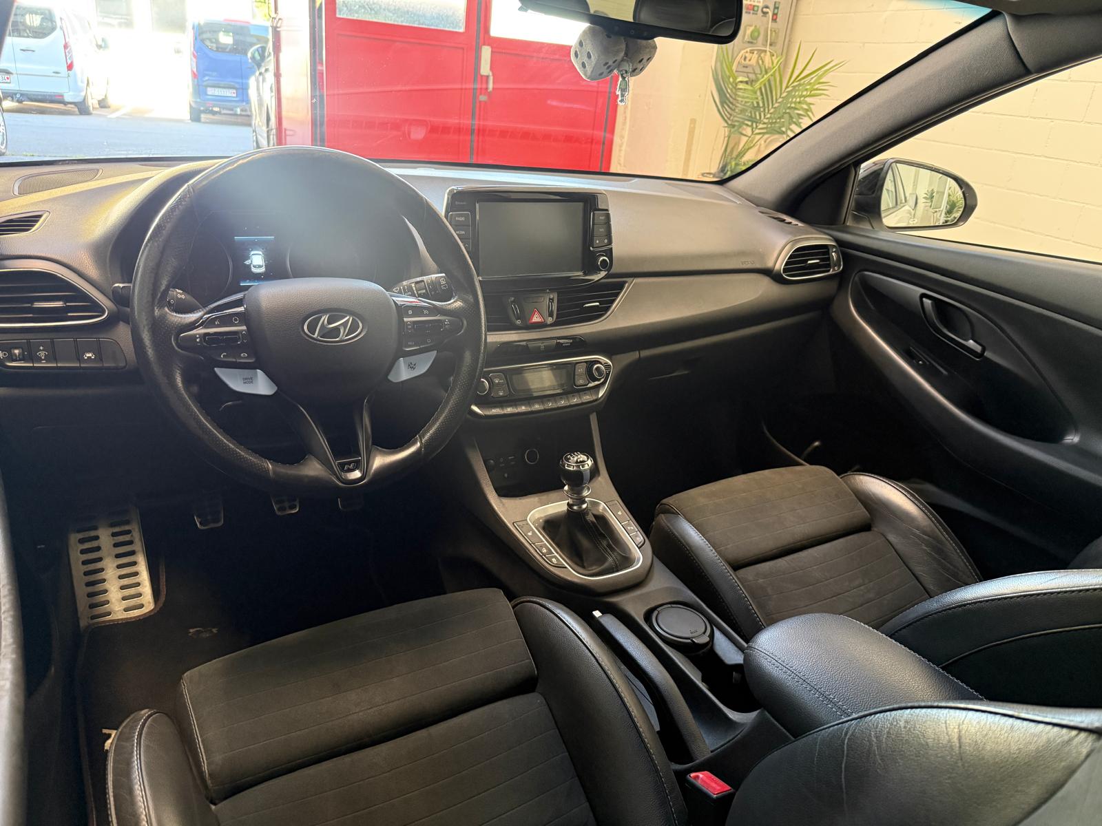 HYUNDAI i30 N 2.0 T-GDi-image-23