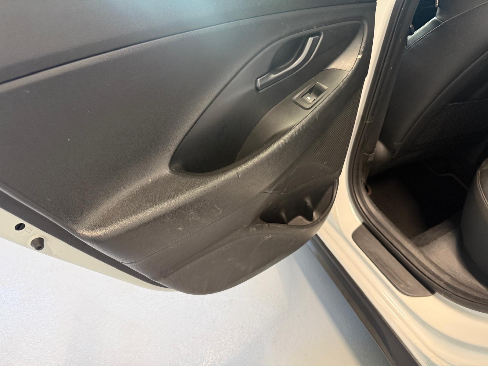 HYUNDAI i30 N 2.0 T-GDi-image-22