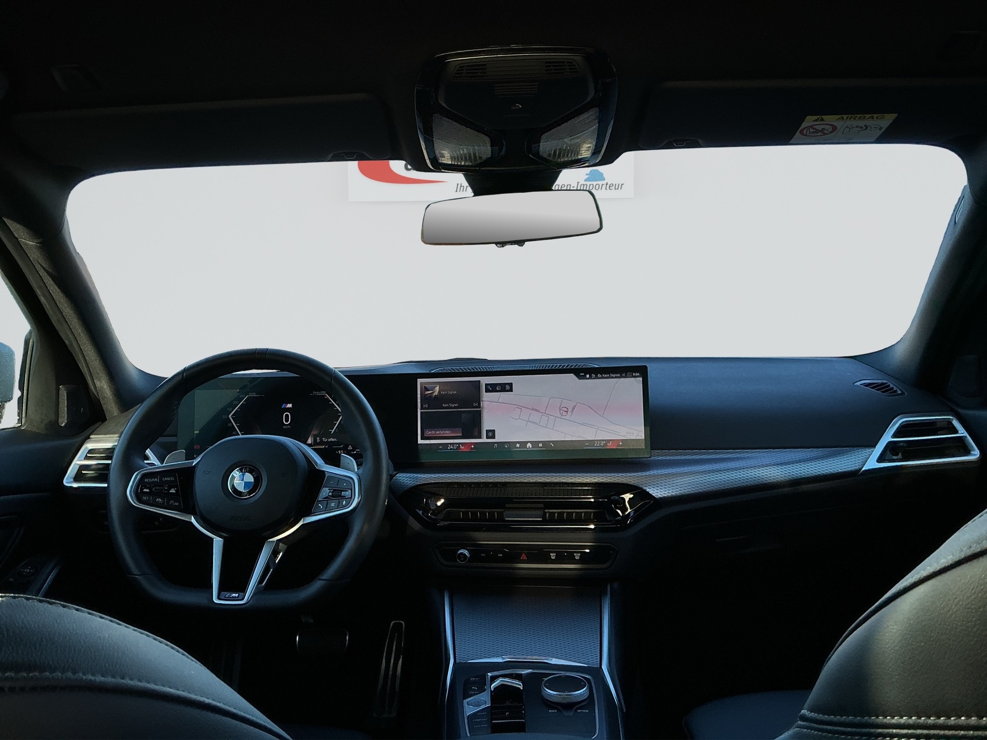 BMW 320i xDrive Steptronic M Sport-image-12