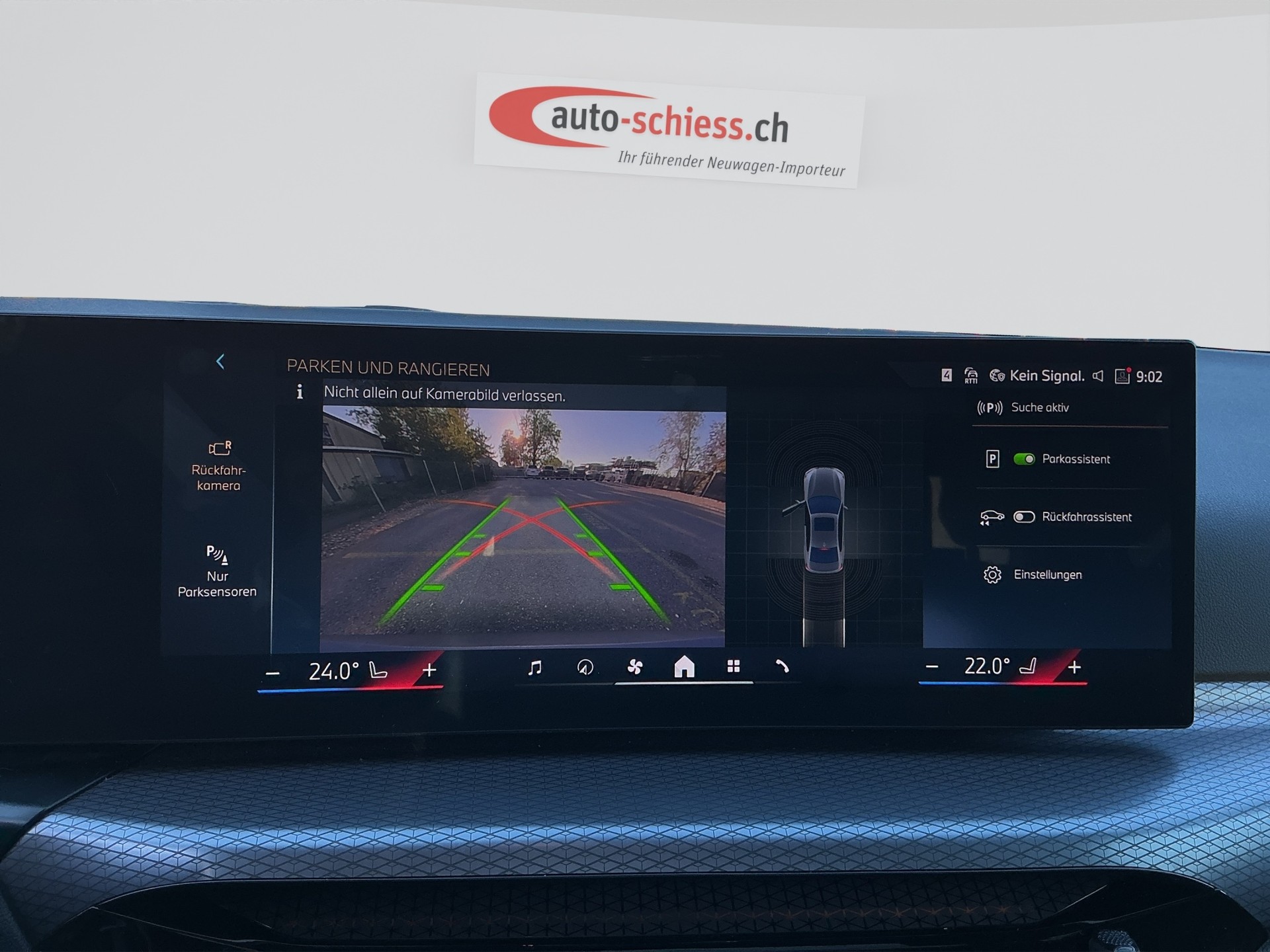 BMW 320i xDrive Steptronic M Sport-image-10