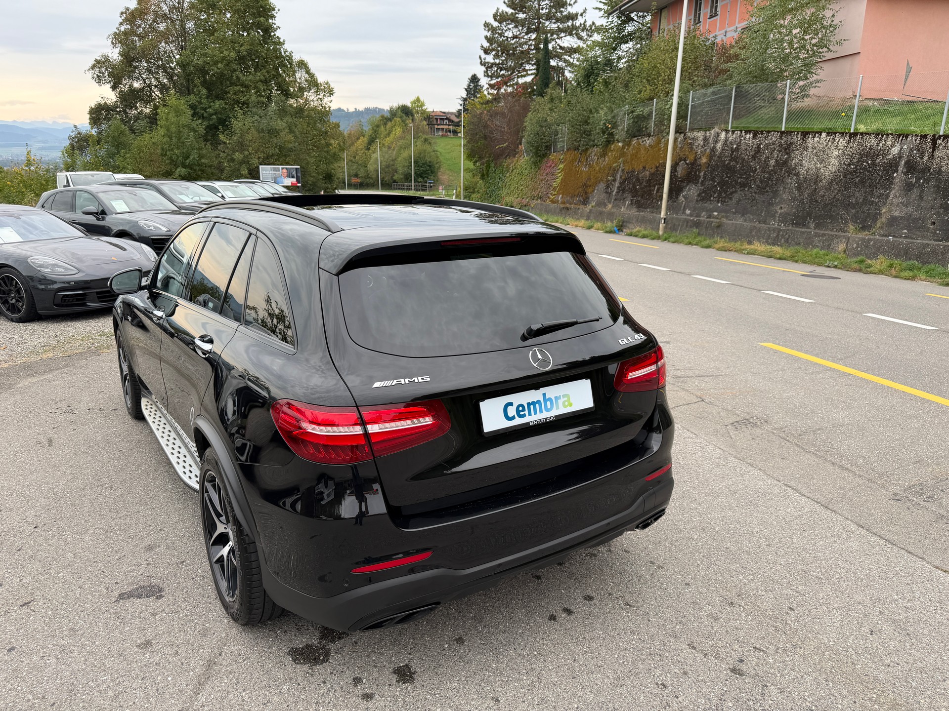 MERCEDES-BENZ GLC 43 AMG 4Matic 9G-Tronic-image-5