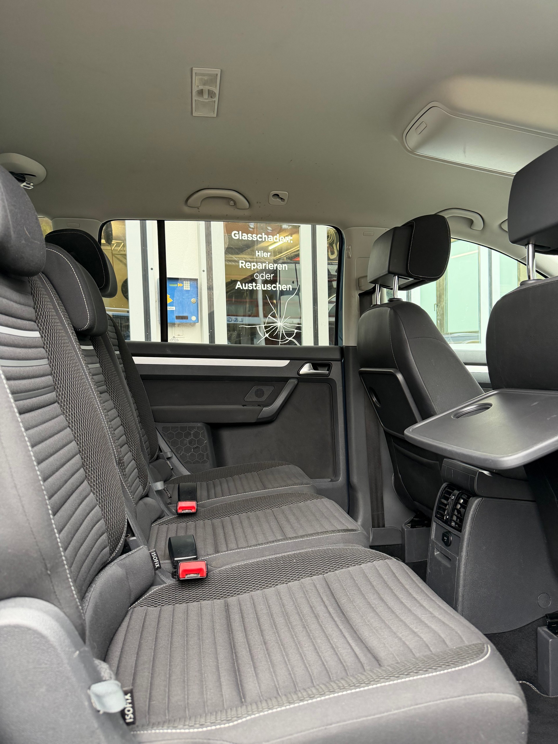 VW Touran 1.4 TSI Cup DSG-image-12