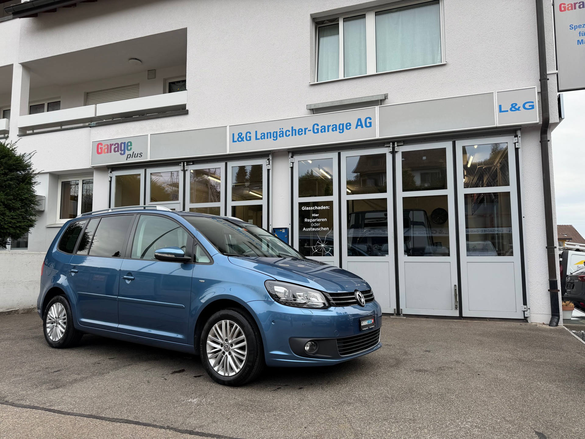 VW Touran 1.4 TSI Cup DSG-image-1