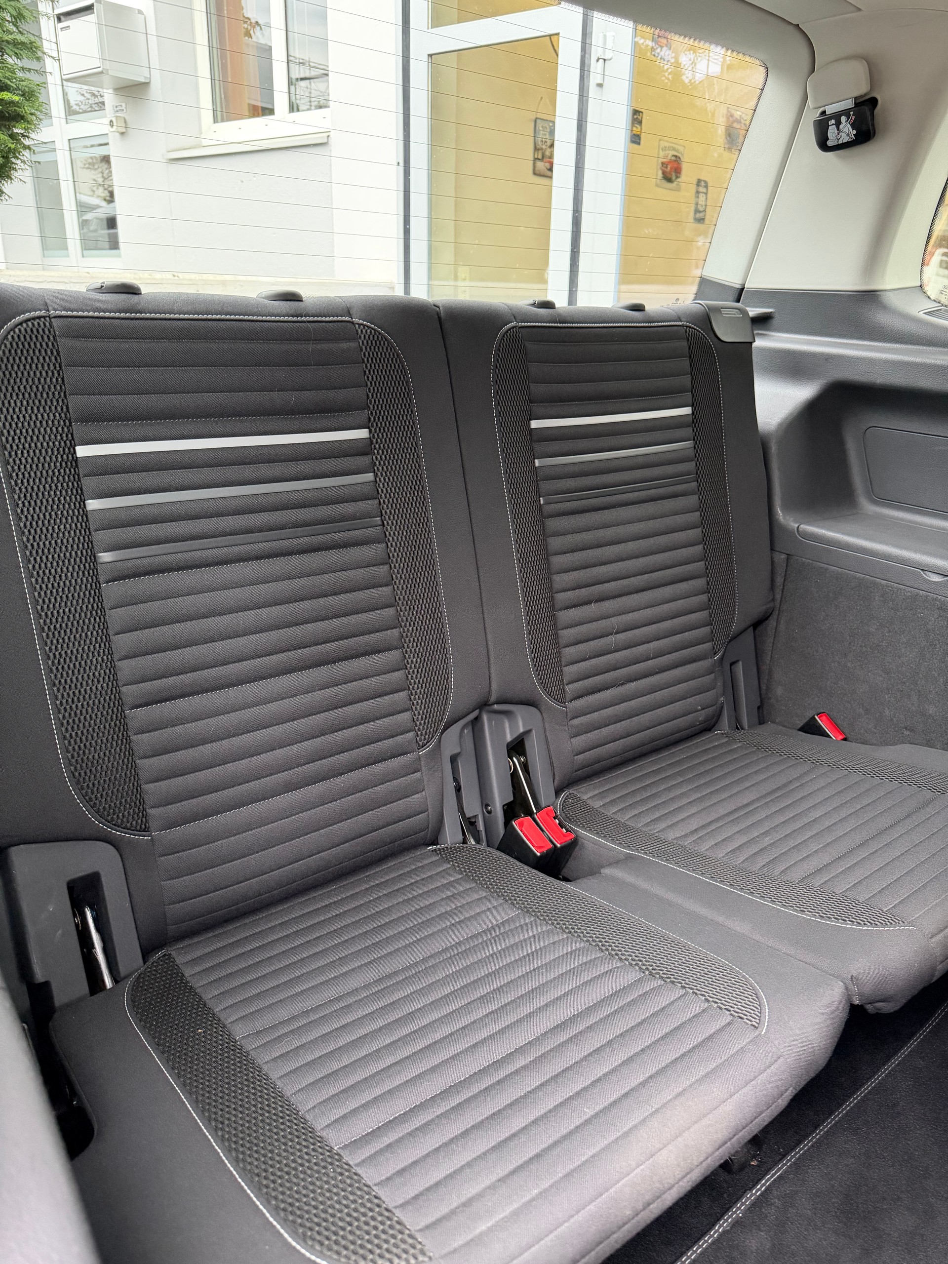 VW Touran 1.4 TSI Cup DSG-image-13