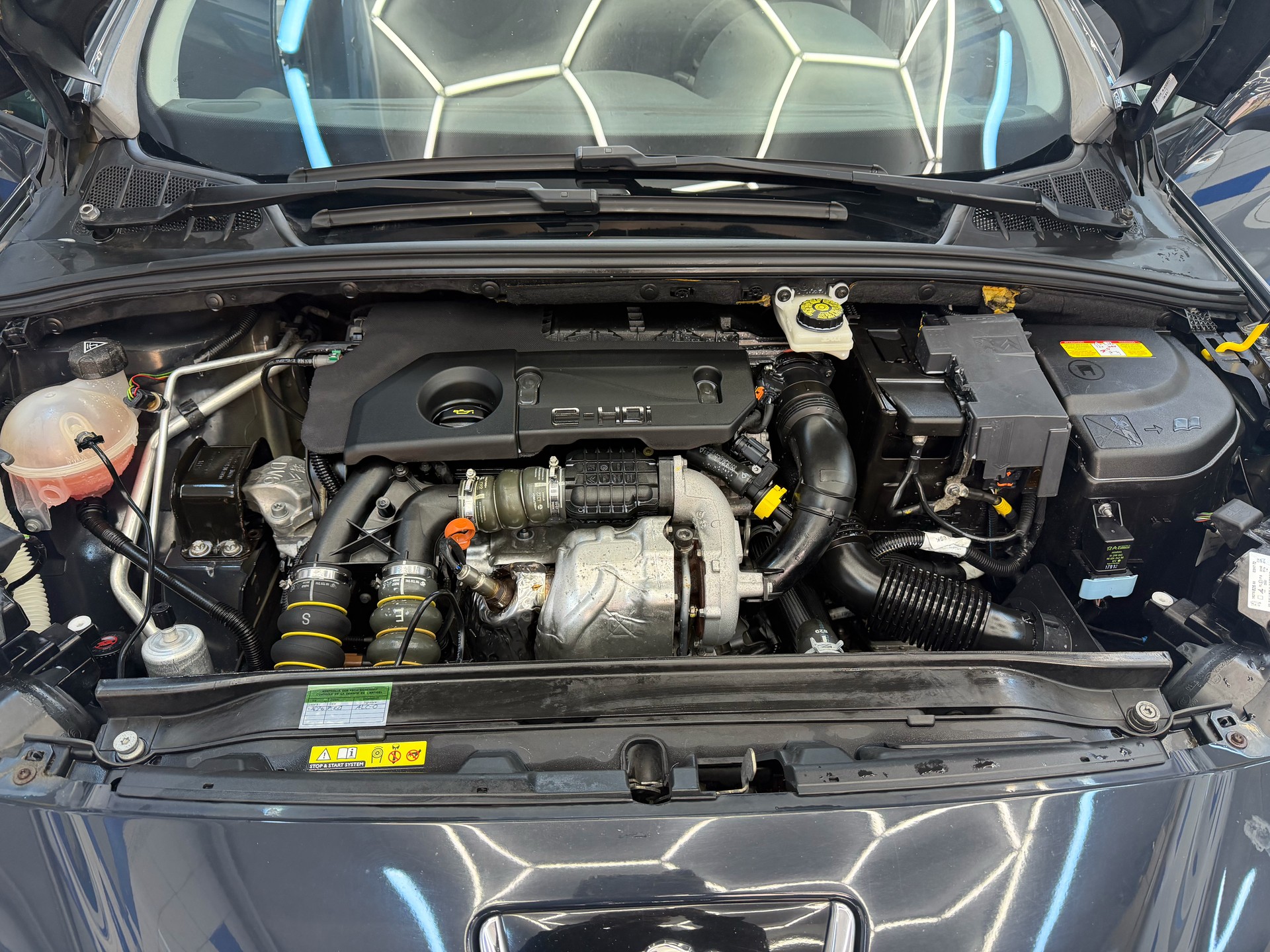 PEUGEOT 308 SW 1.6 HDI Access-image-14