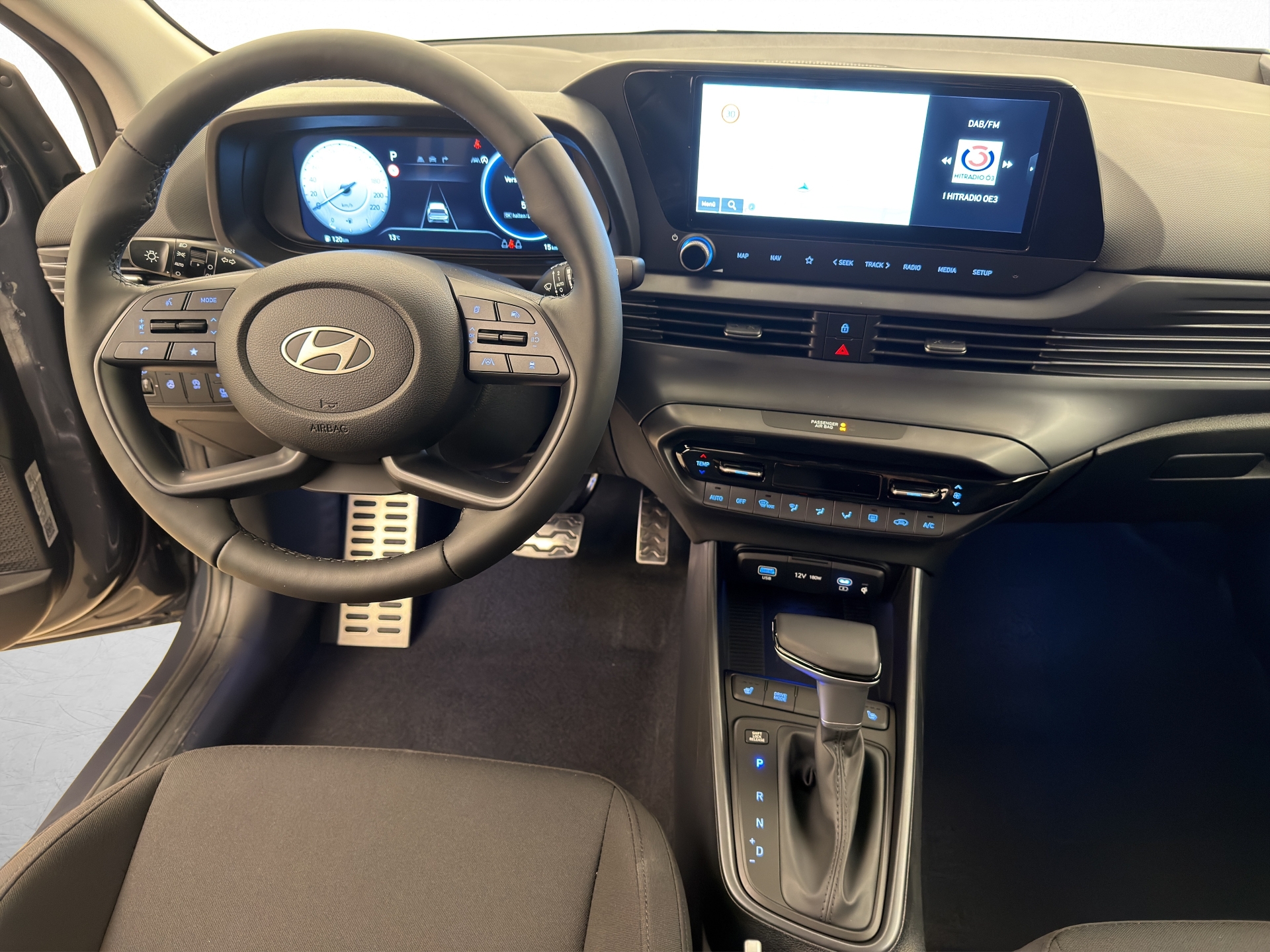 HYUNDAI Bayon 1.0 T-GDi Amplia-image-8