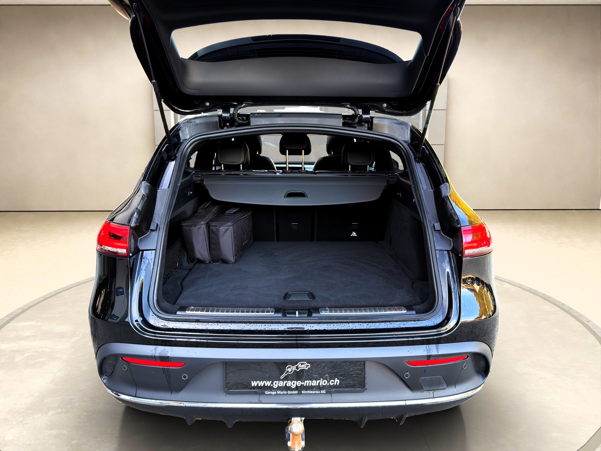 MERCEDES-BENZ EQC 400 4Matic EQ Star ✅CH-Fahrzeug & TOP-AUSSTATTUNG und Frisch ab Service✅-image-15