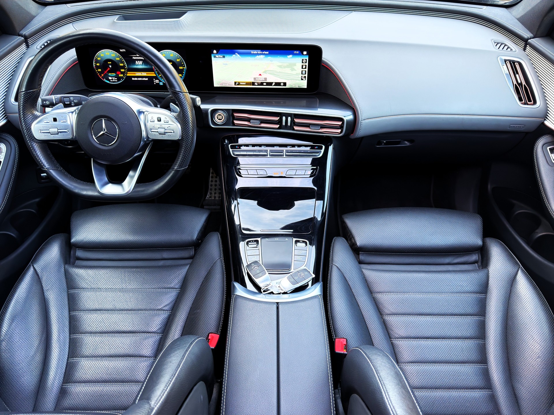 MERCEDES-BENZ EQC 400 4Matic EQ Star ✅CH-Fahrzeug & TOP-AUSSTATTUNG und Frisch ab Service✅-image-7