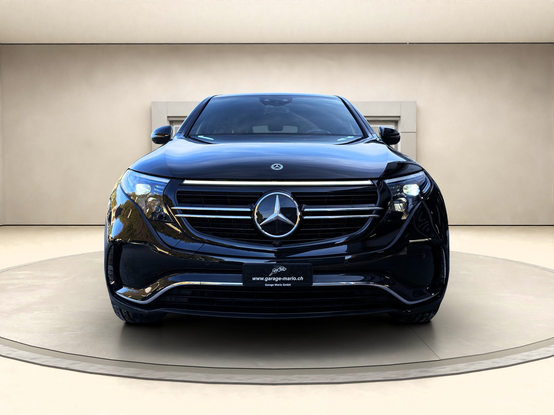 MERCEDES-BENZ EQC 400 4Matic EQ Star ✅CH-Fahrzeug & TOP-AUSSTATTUNG und Frisch ab Service✅-image-1