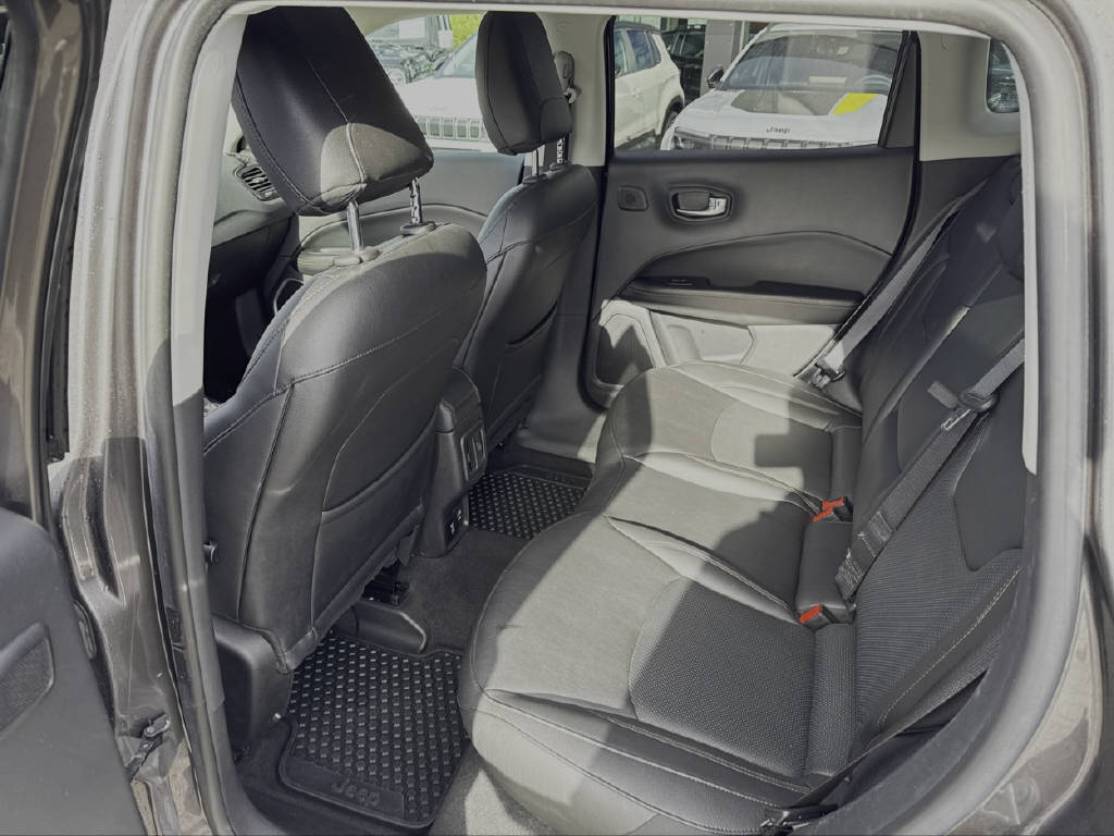 JEEP Compass 1.3 Limited 4xe-image-7
