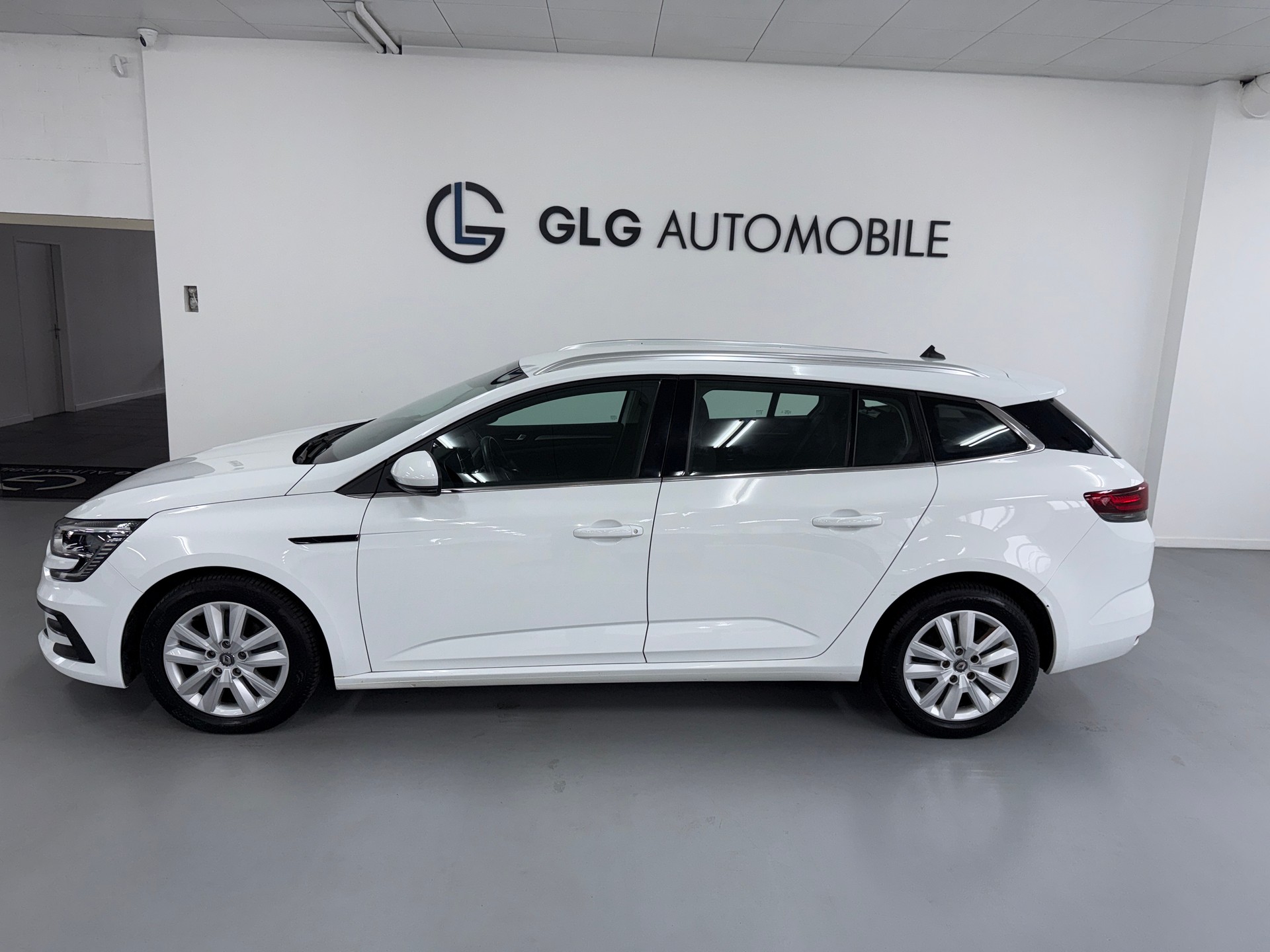RENAULT Mégane Grandtour 1.5 dCi Business EDC-showroom-element-1