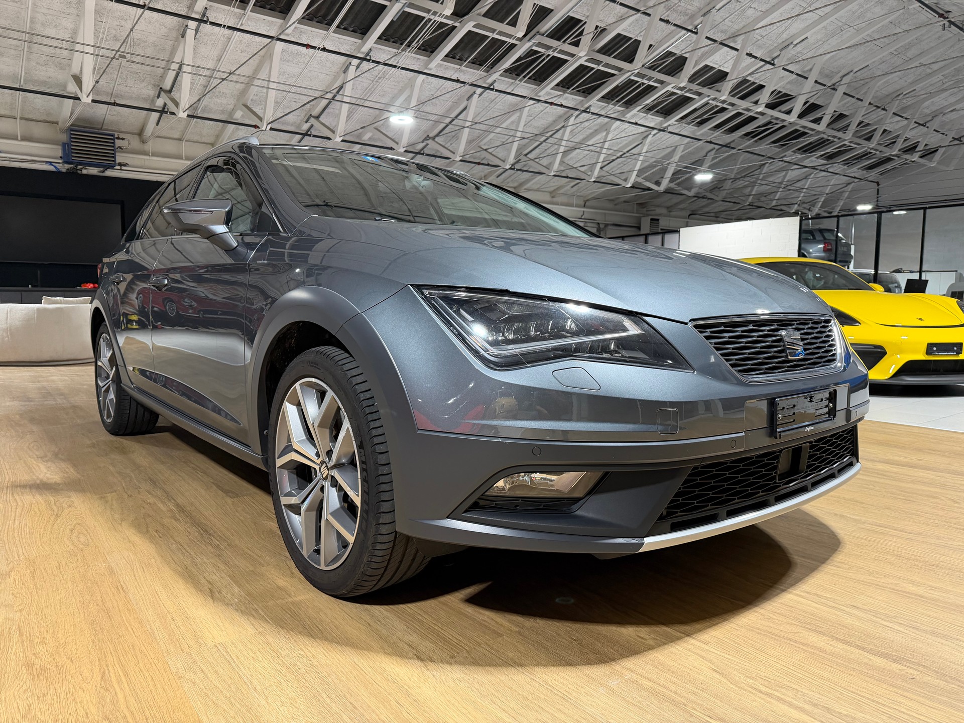 SEAT Leon ST 2.0 TDI X-Perience 4Drive DSG-image-5