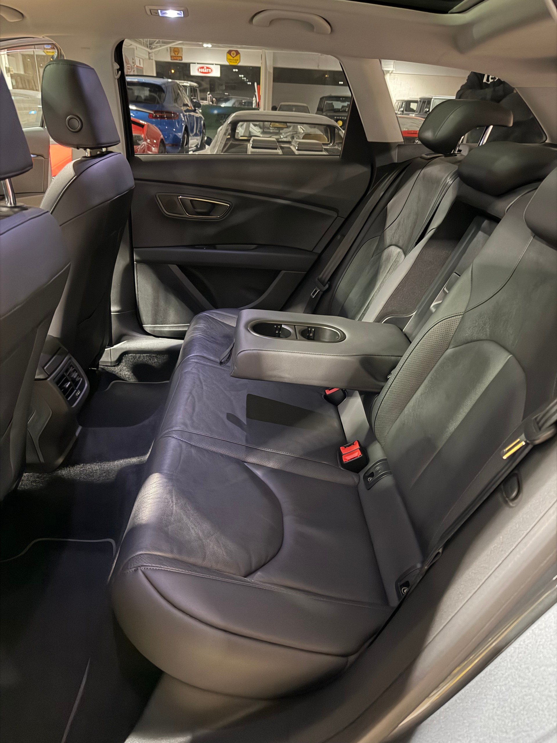 SEAT Leon ST 2.0 TDI X-Perience 4Drive DSG-image-11
