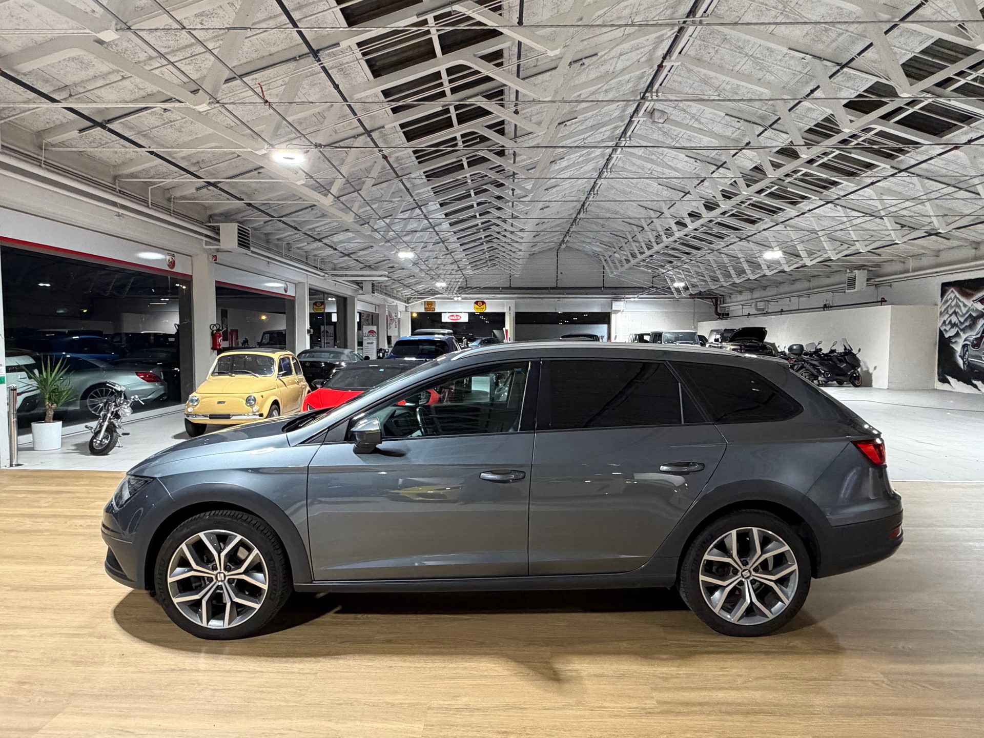 SEAT Leon ST 2.0 TDI X-Perience 4Drive DSG-image-0