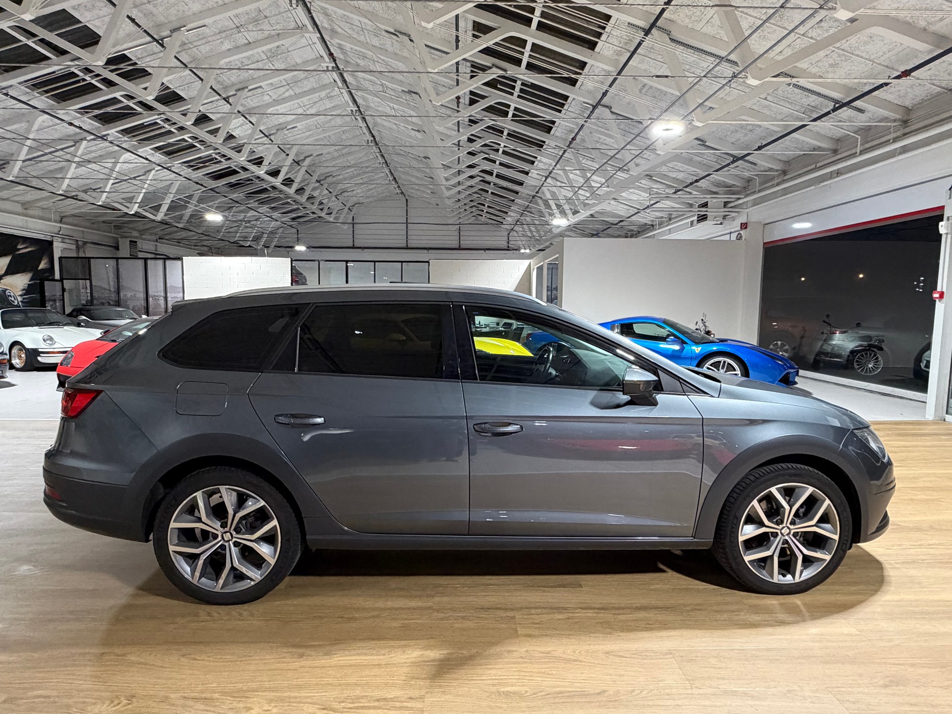 SEAT Leon ST 2.0 TDI X-Perience 4Drive DSG-image-4