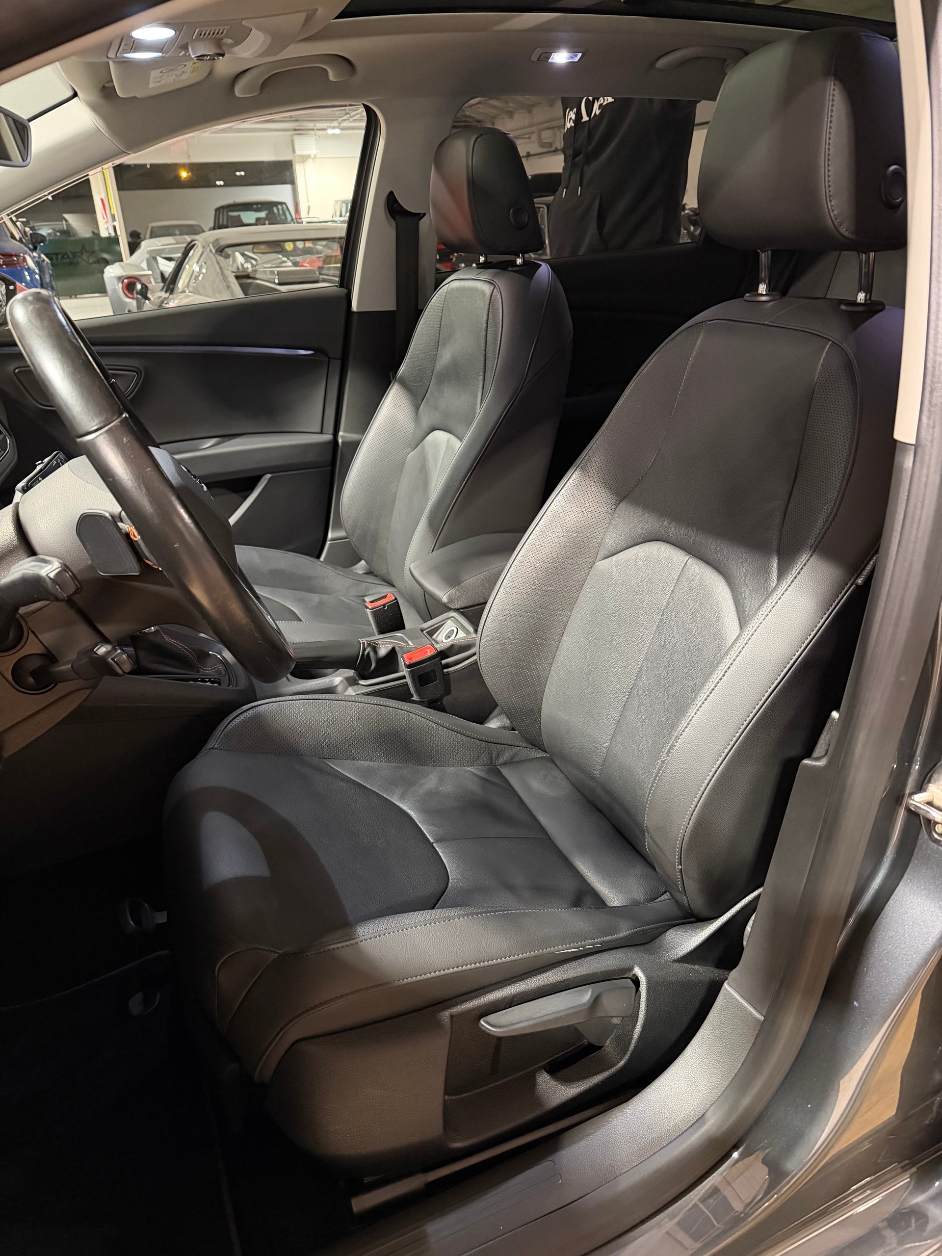 SEAT Leon ST 2.0 TDI X-Perience 4Drive DSG-image-8