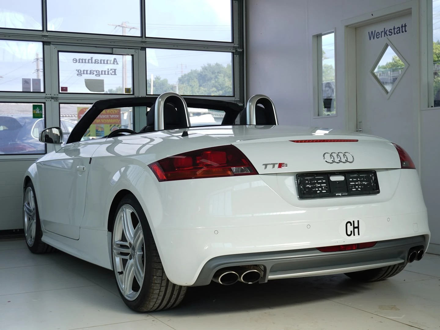 AUDI TTS Roadster 2.0 TFSI quattro S-tronic-image-1