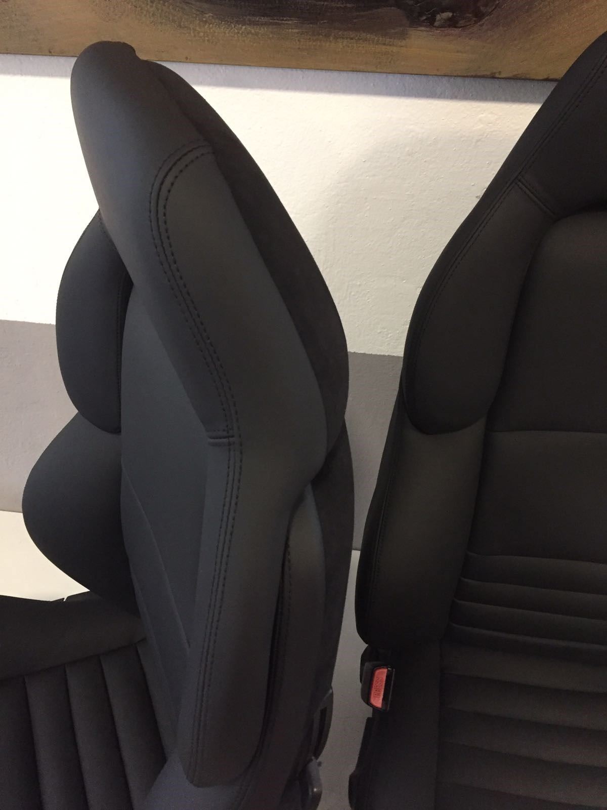 BMW 328i Coupé Comfort Edition-image-12