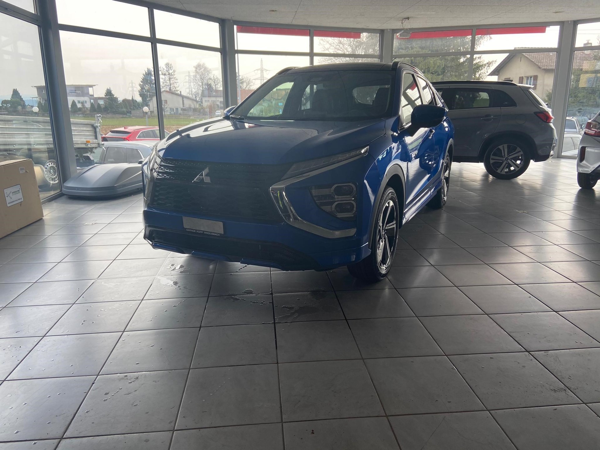 MITSUBISHI ECLIPSE CROSS PHEV Diamond-image-10