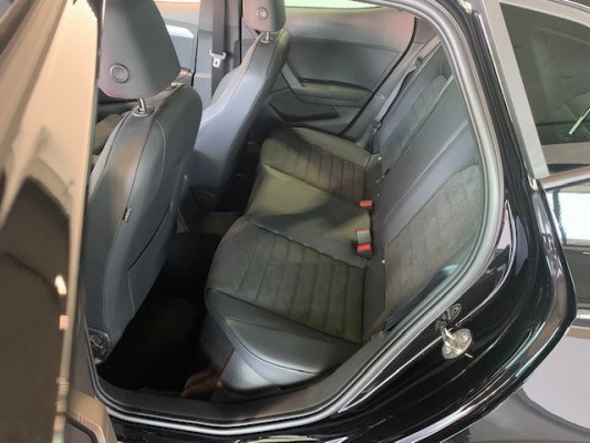 SEAT Ibiza 1.0 EcoTSI Hola FR-image-14