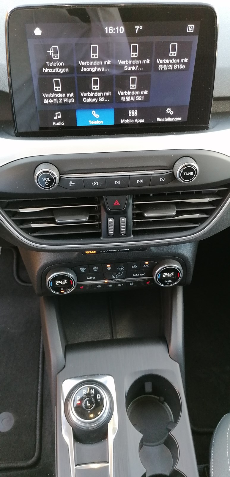 FORD Focus 1.0 SCTi Cool & Connect Automat-image-13