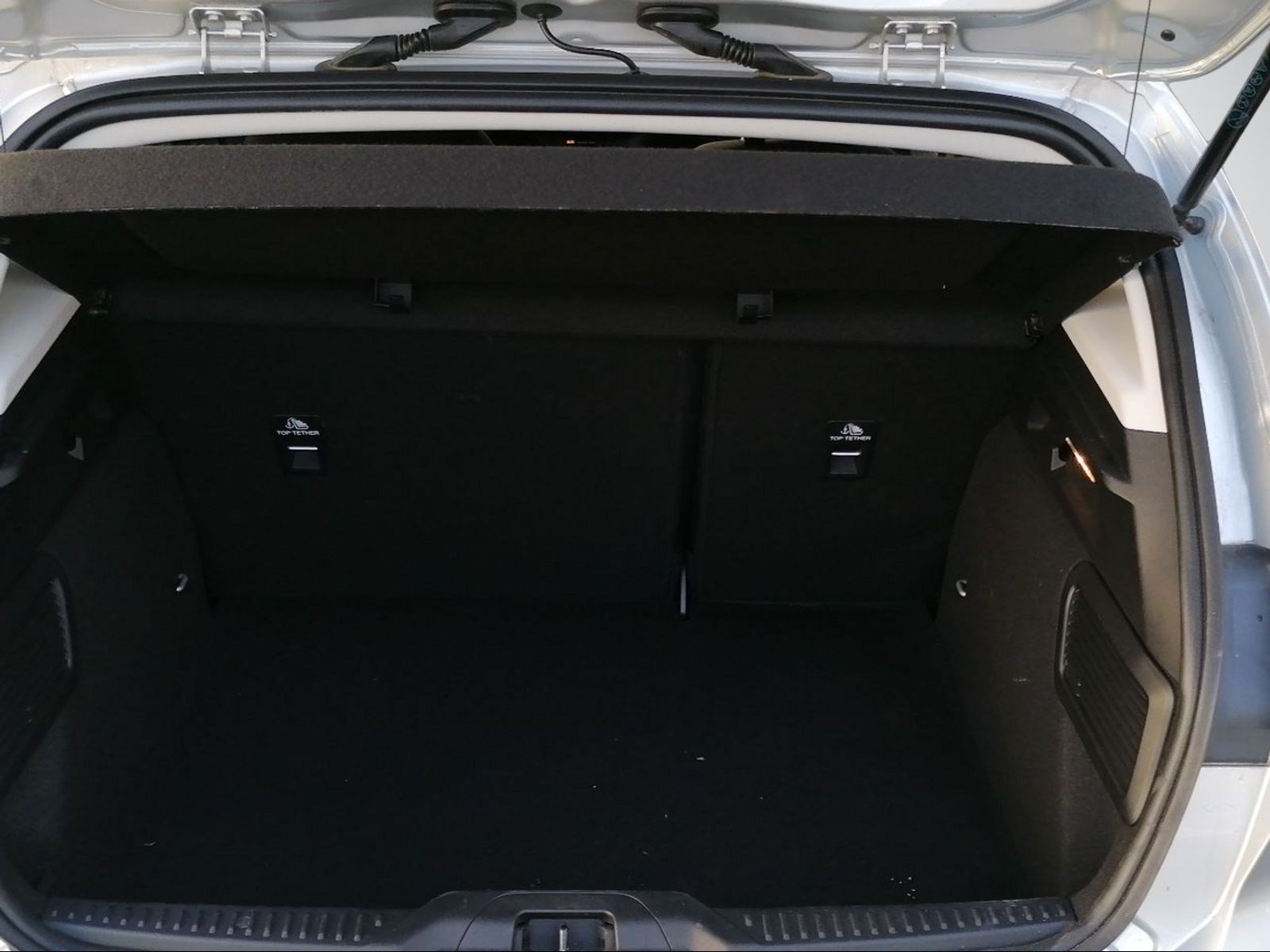 FORD Focus 1.0 SCTi Cool & Connect Automat-image-11