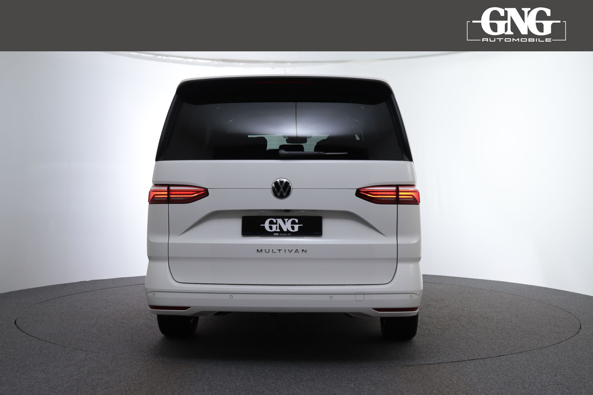 VW Multivan 2.0 TSI DSG Lang-image-3
