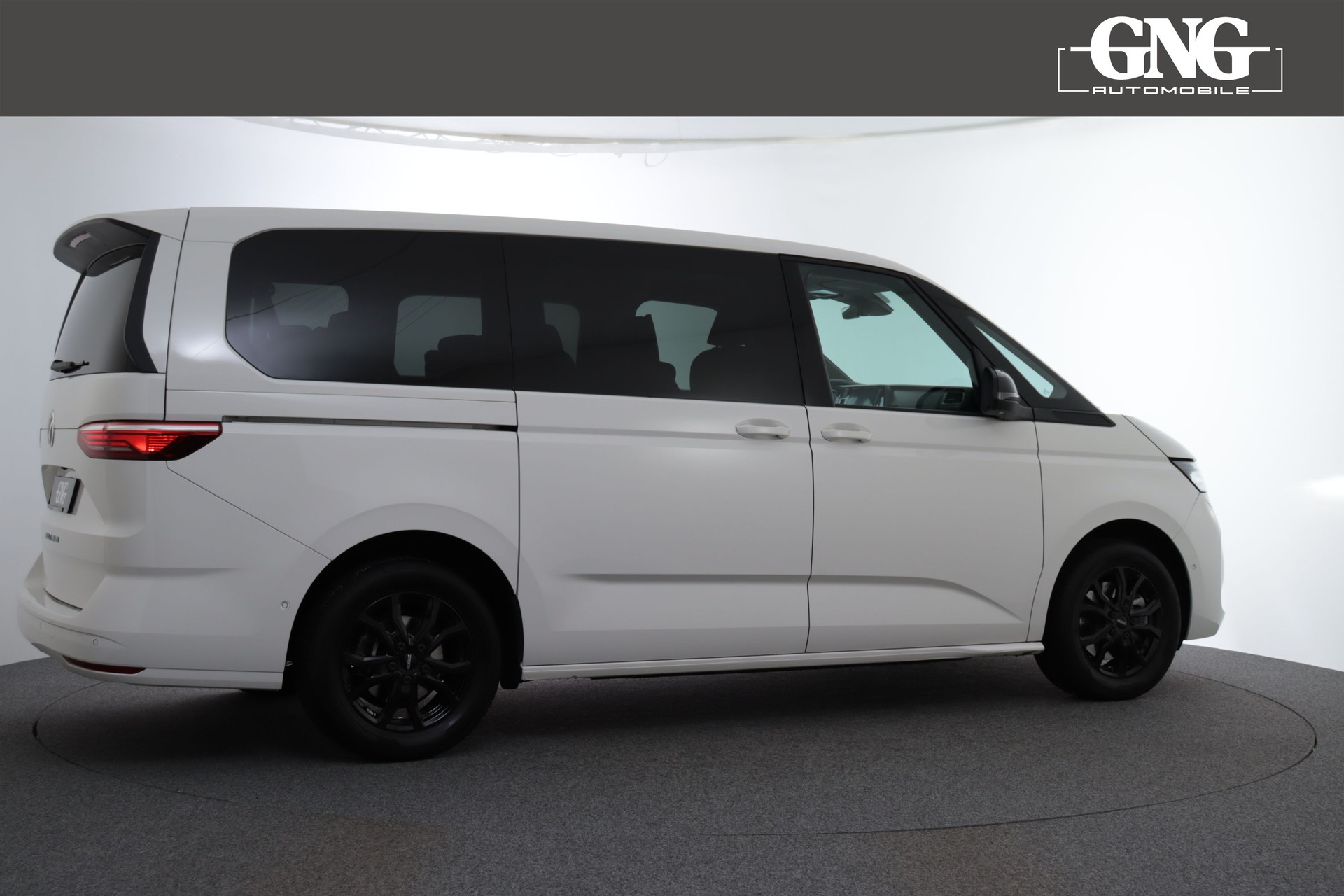 VW Multivan 2.0 TSI DSG Lang-image-5