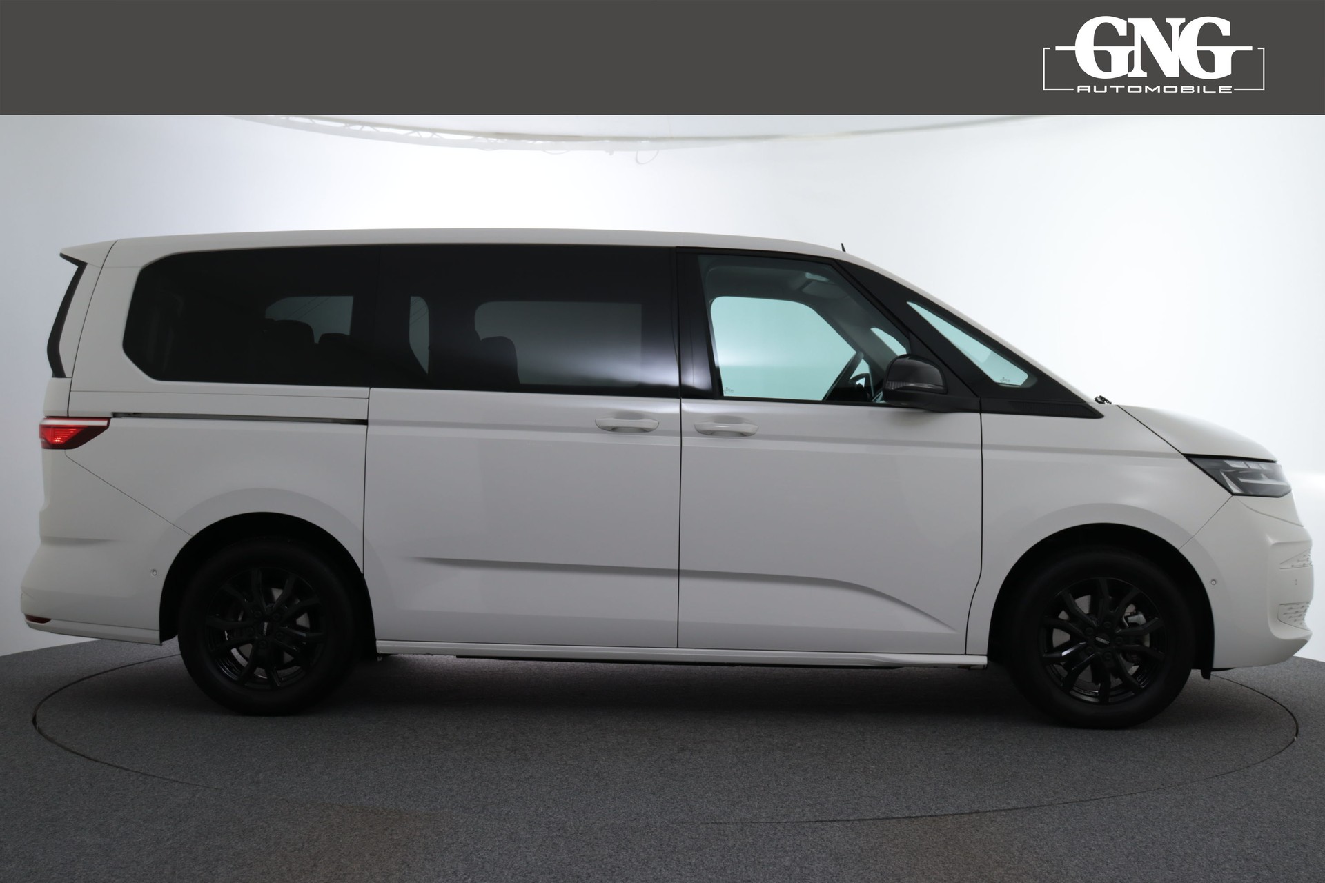 VW Multivan 2.0 TSI DSG Lang-image-6