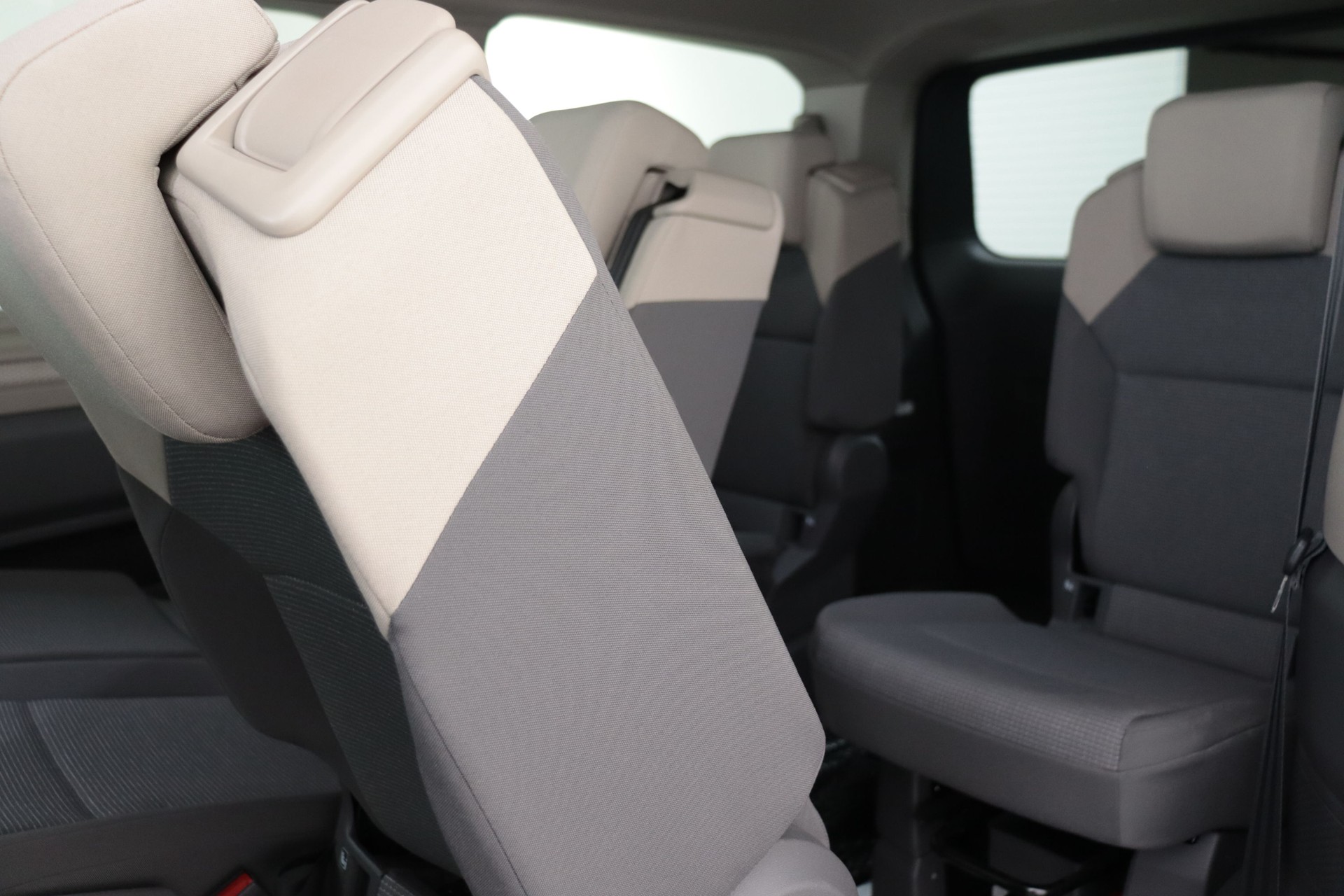 VW Multivan 2.0 TSI DSG Lang-image-14
