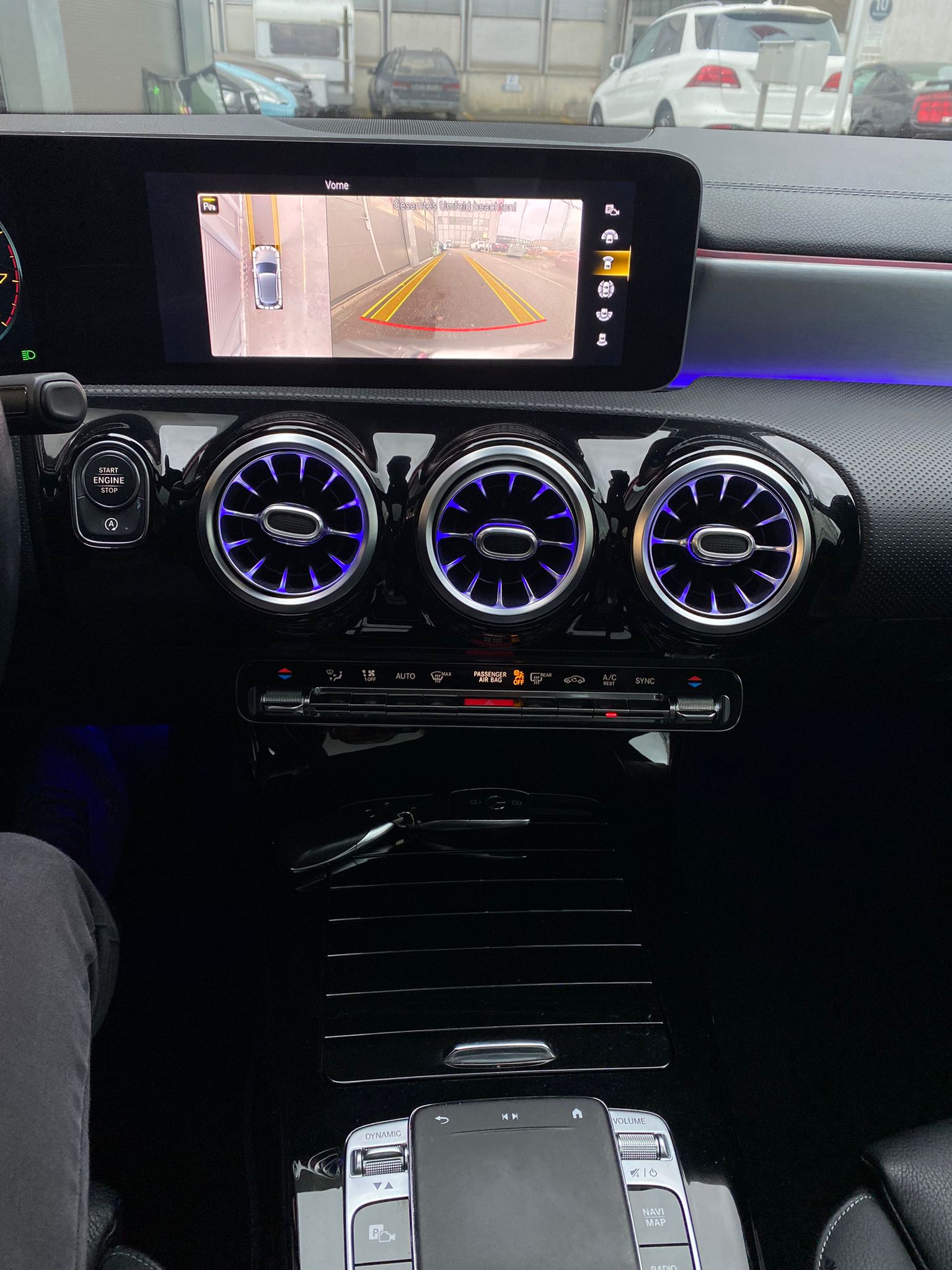 MERCEDES-BENZ A 250 Style 7G-DCT-image-12