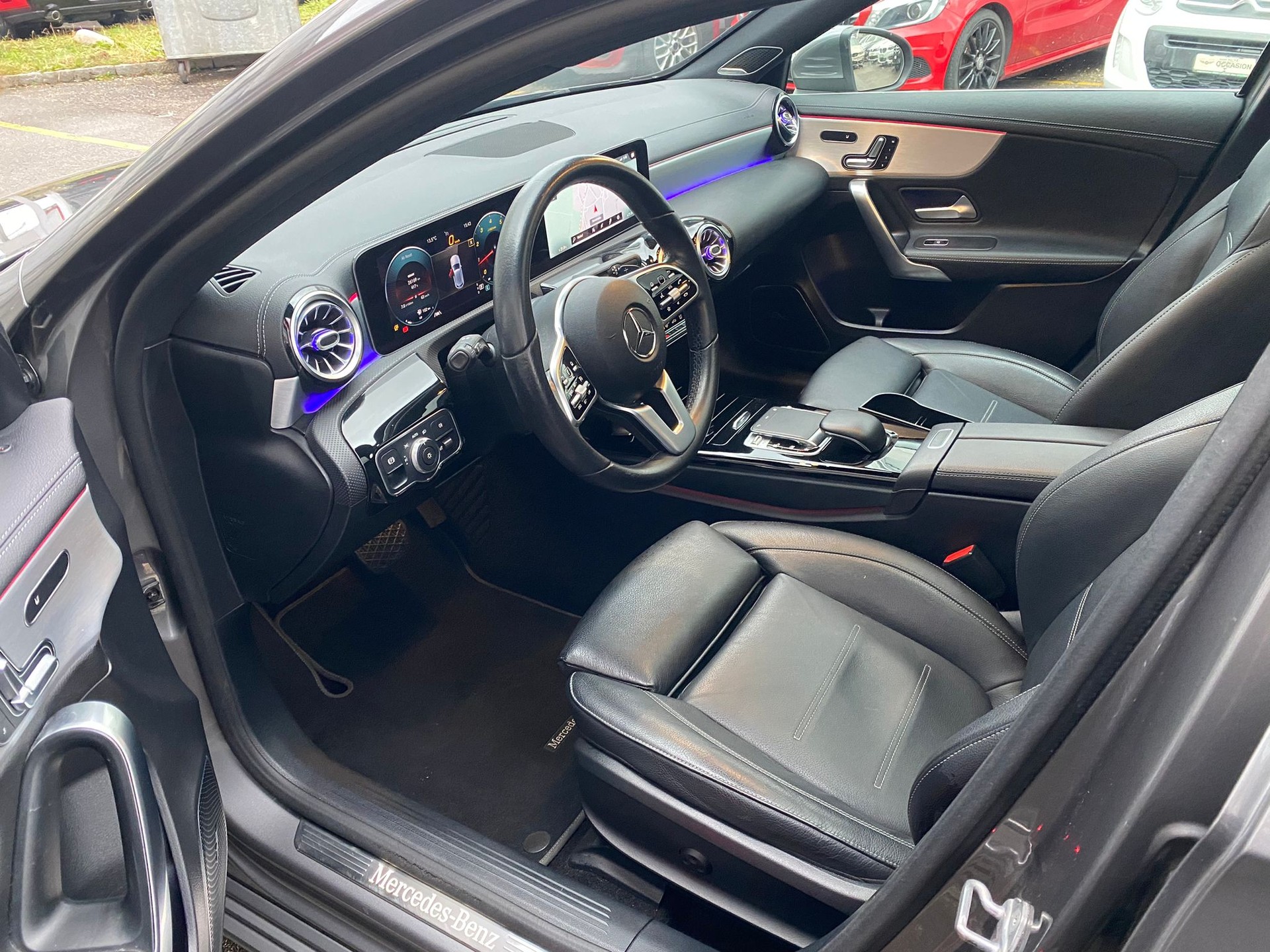 MERCEDES-BENZ A 250 Style 7G-DCT-image-9