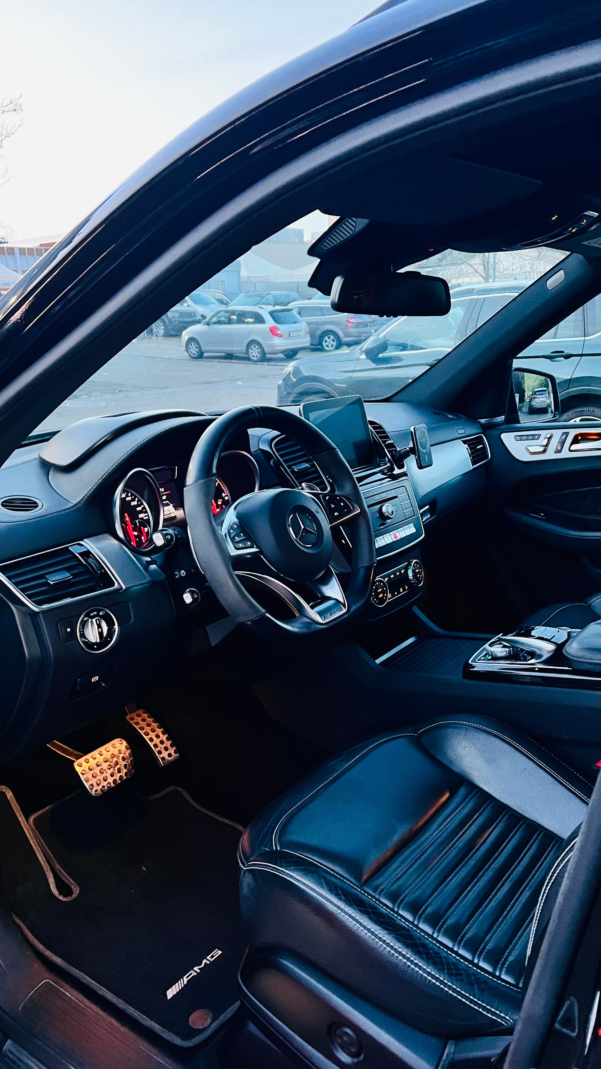 MERCEDES-BENZ GLE 43 AMG Executive 4Matic 9G-Tronic-image-7
