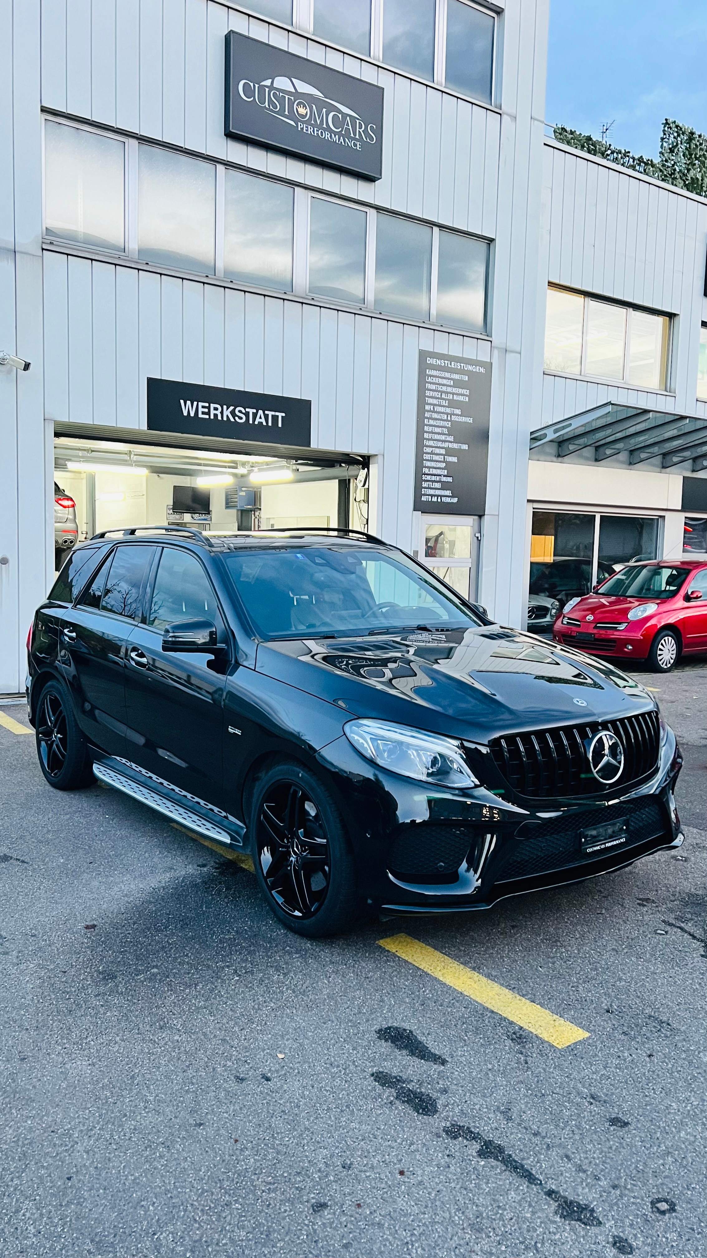 Car photo