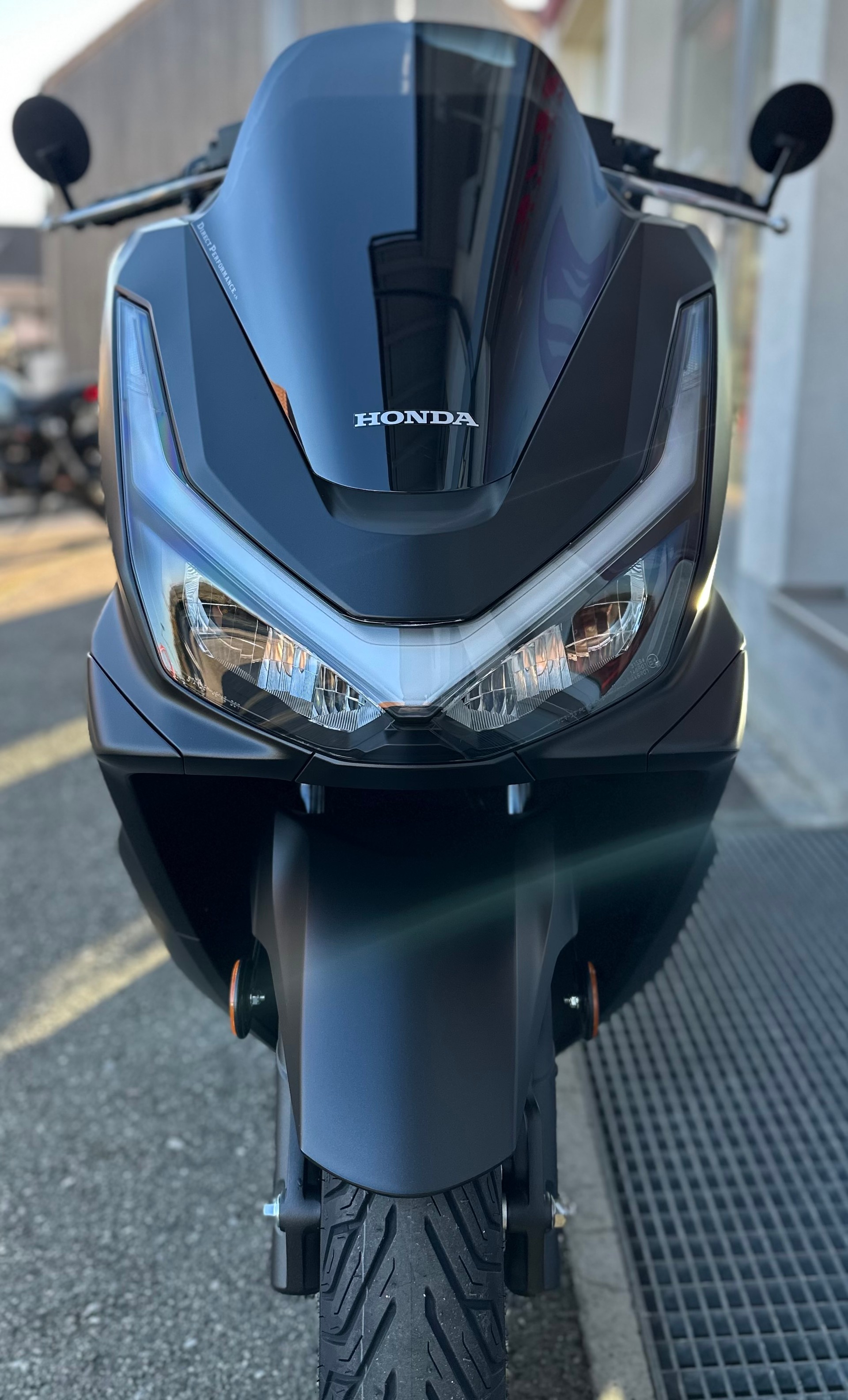 HONDA PCX 125 DX - TFT Konnektivität-showroom-element-1
