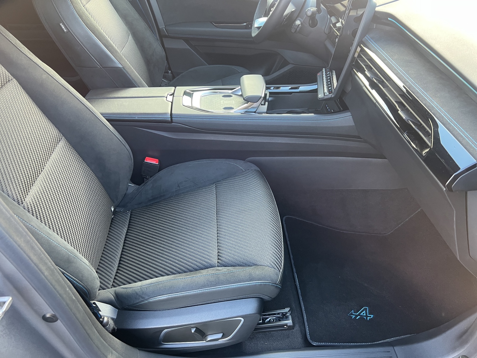 RENAULT Espace 1.2 E-Tech 200 Esprit Alpine-image-10