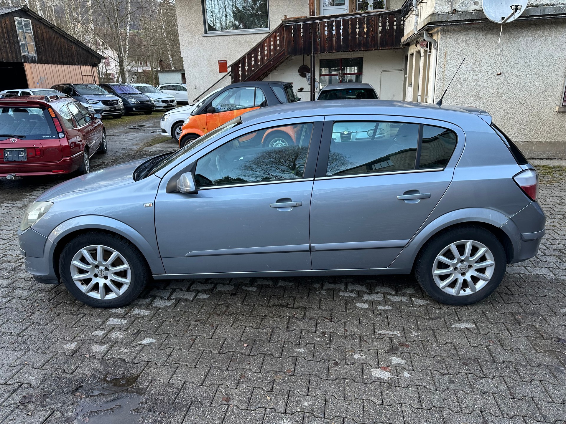 OPEL Astra 1.6i 16V TP (Essentia) FIXPREIS-image-0