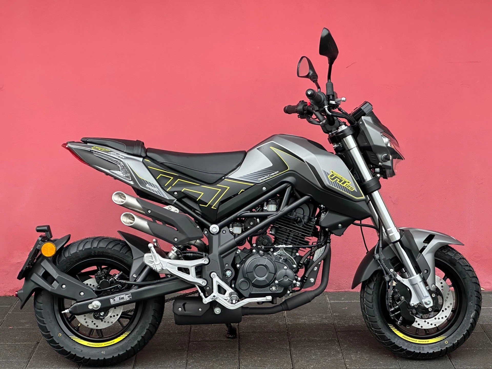 BENELLI TNT 125-showroom-element-3