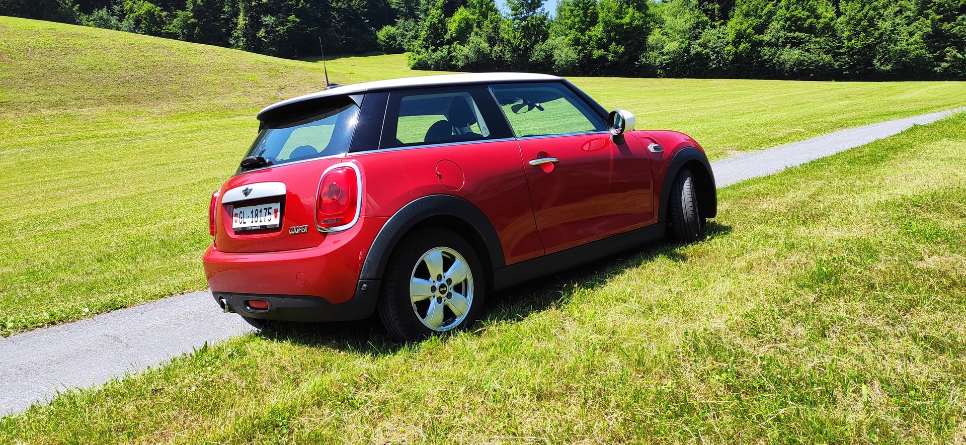 MINI Cooper-image-3