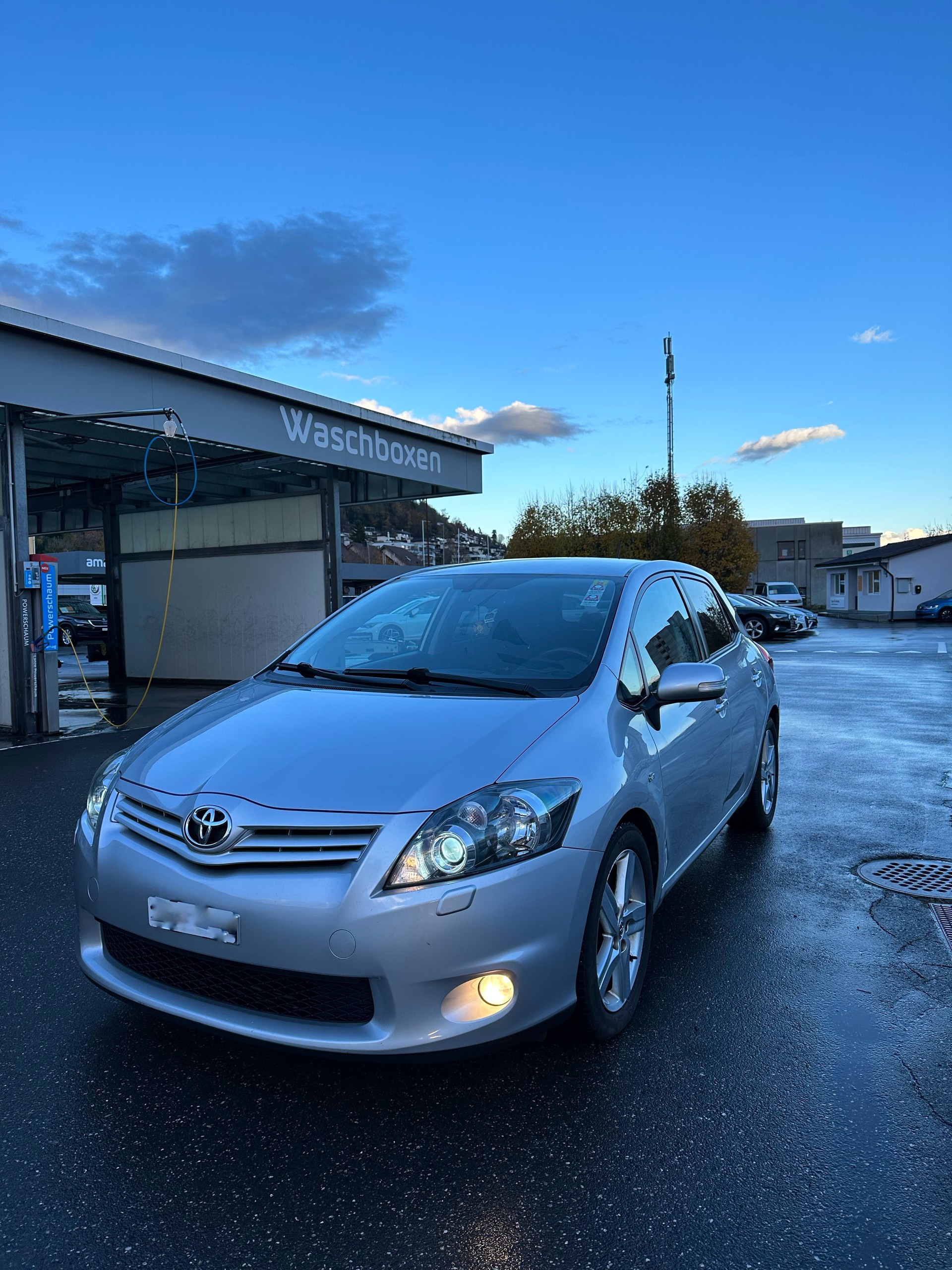 TOYOTA Auris 2.2 D-4D CleanPower Linea Sol Premium-image-0